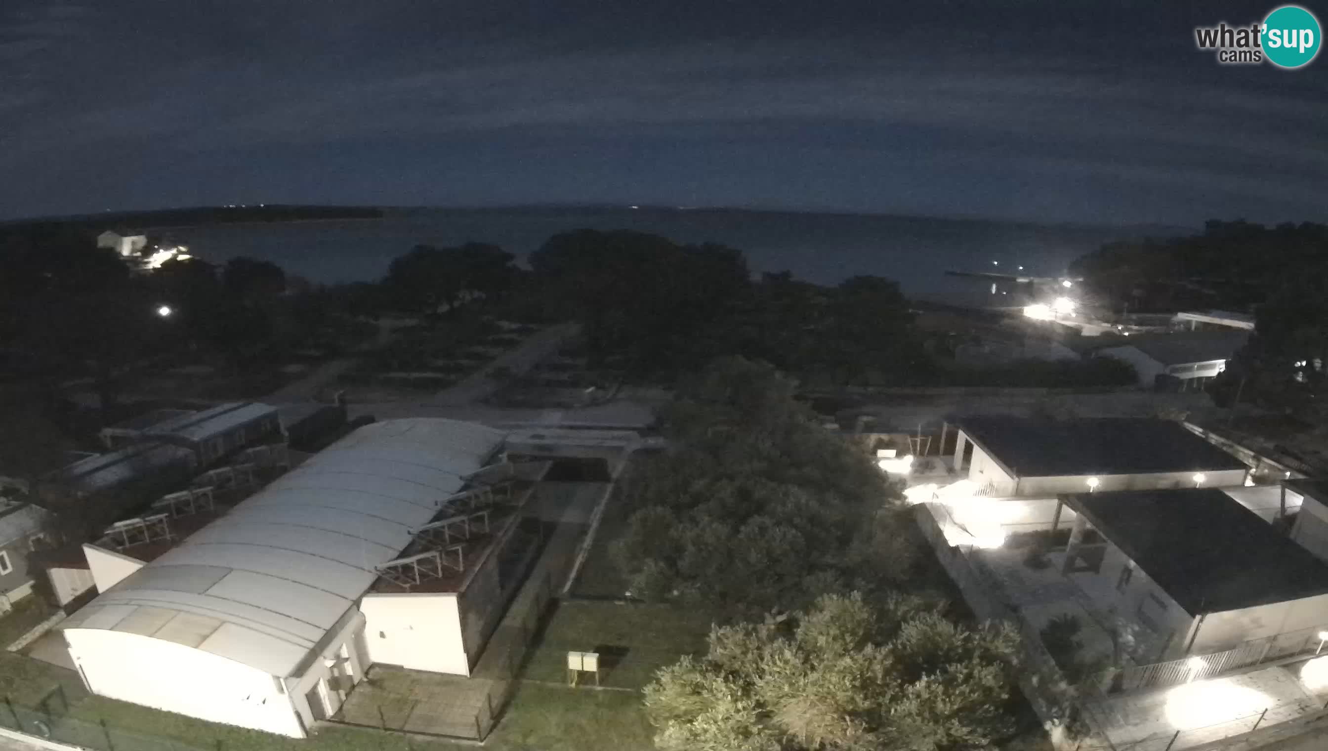 Banjol spletna kamera Rab – Deltas Apartmani