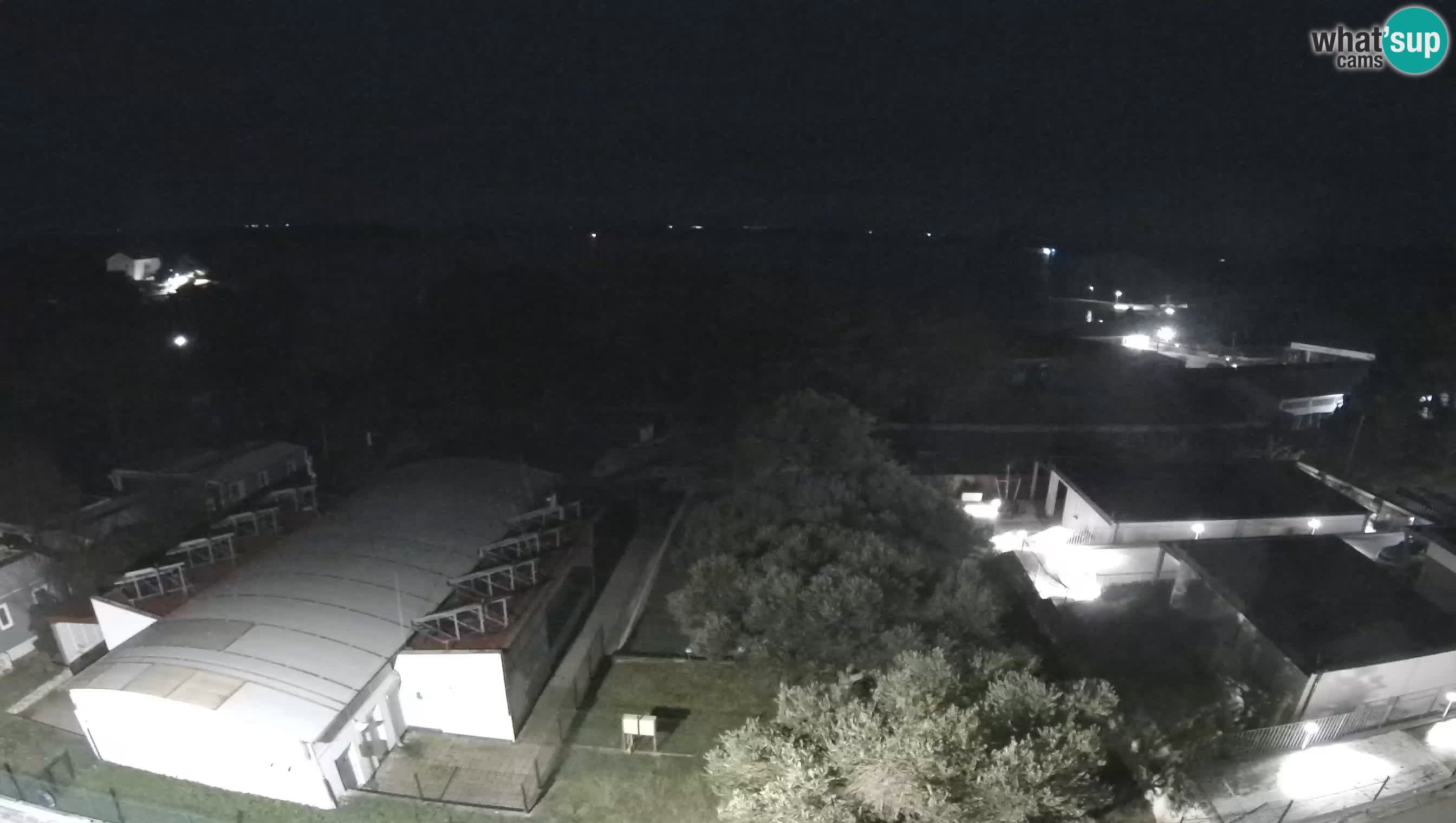 Banjol web kamera Rab – Deltas Apartmani