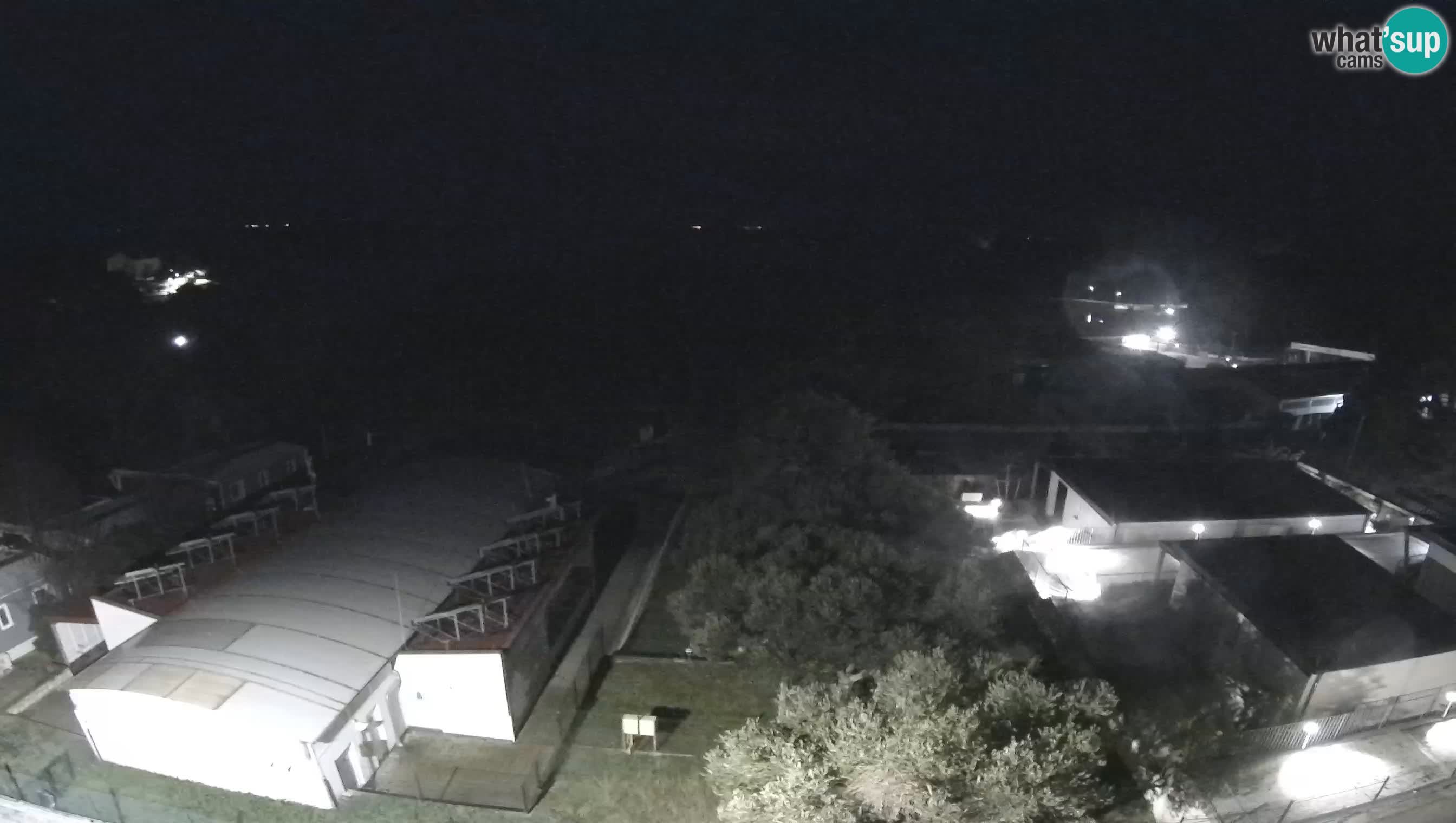 Banjol spletna kamera Rab – Deltas Apartmani