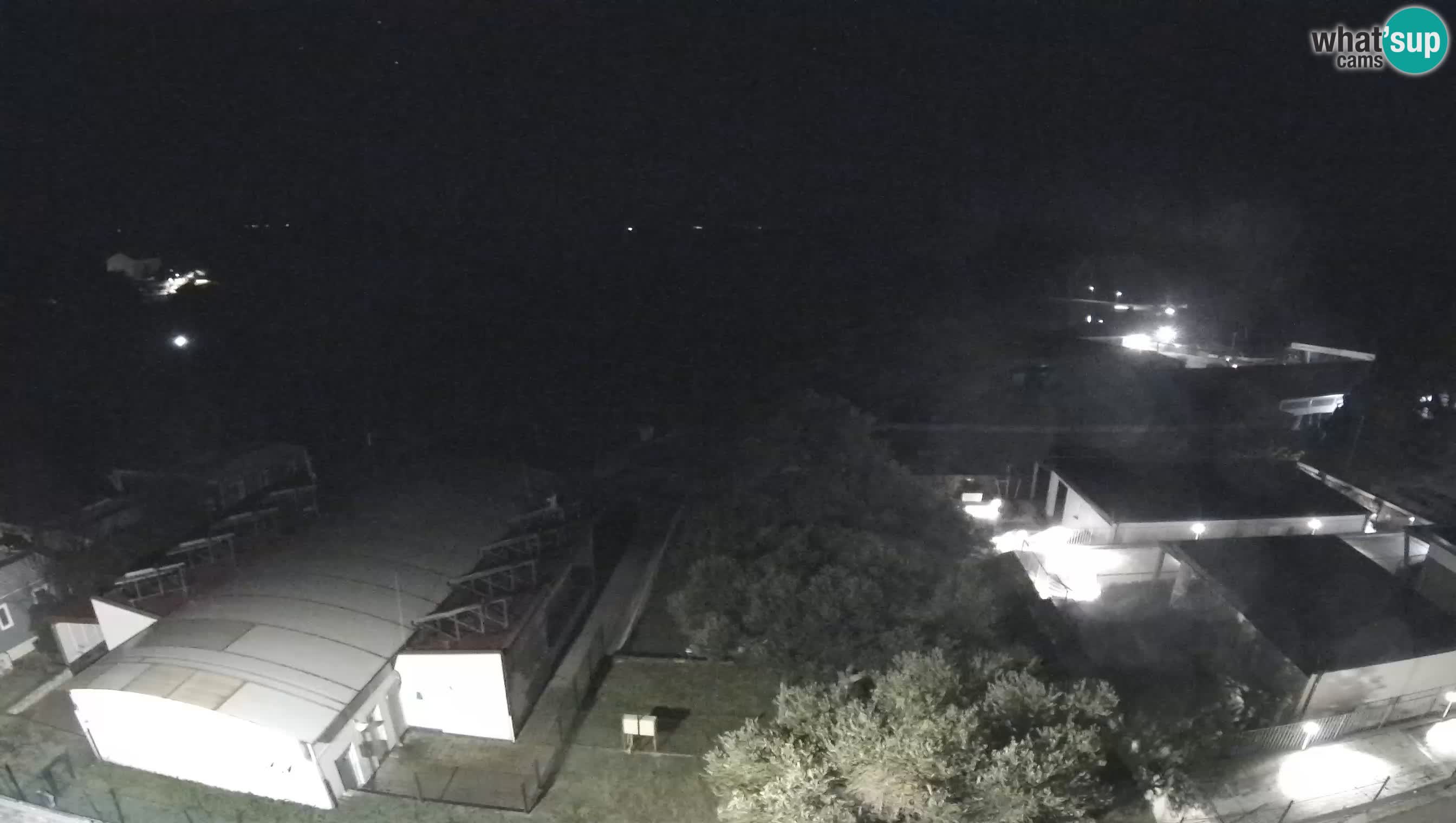 Banjol web kamera Rab – Deltas Apartmani