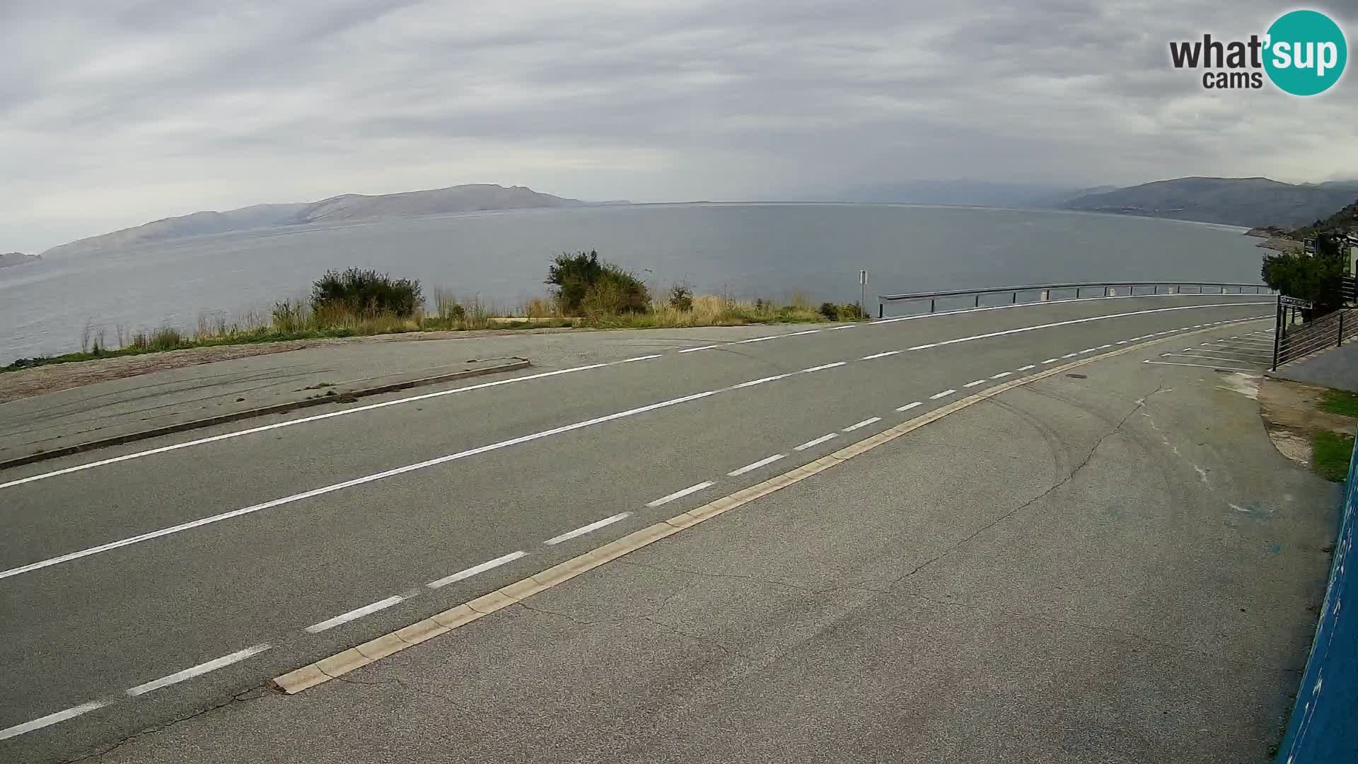 Webcam autopista adriática D8 cerca de SENJ – vista de la isla de KRK