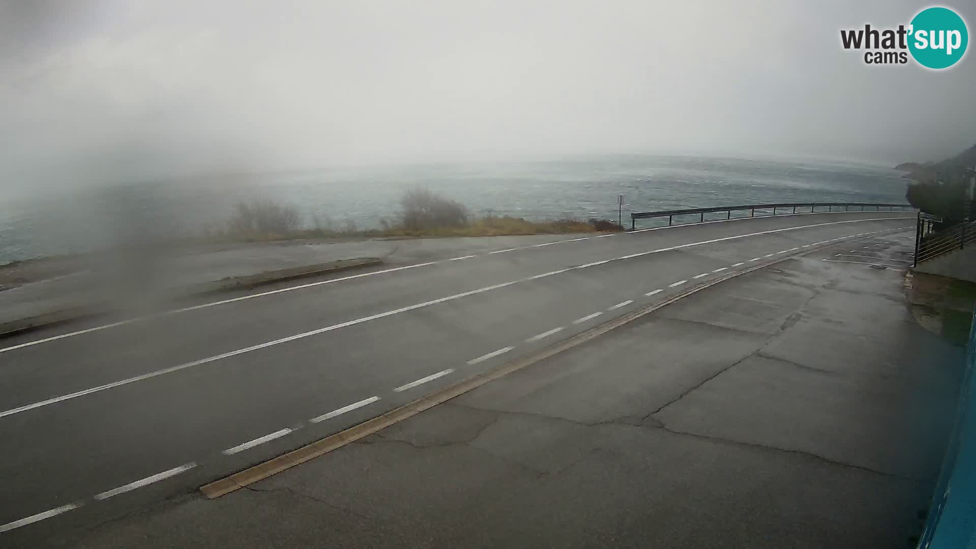 Webcam Adria-Autobahn D8 bei SENJ – Blick auf die Insel KRK