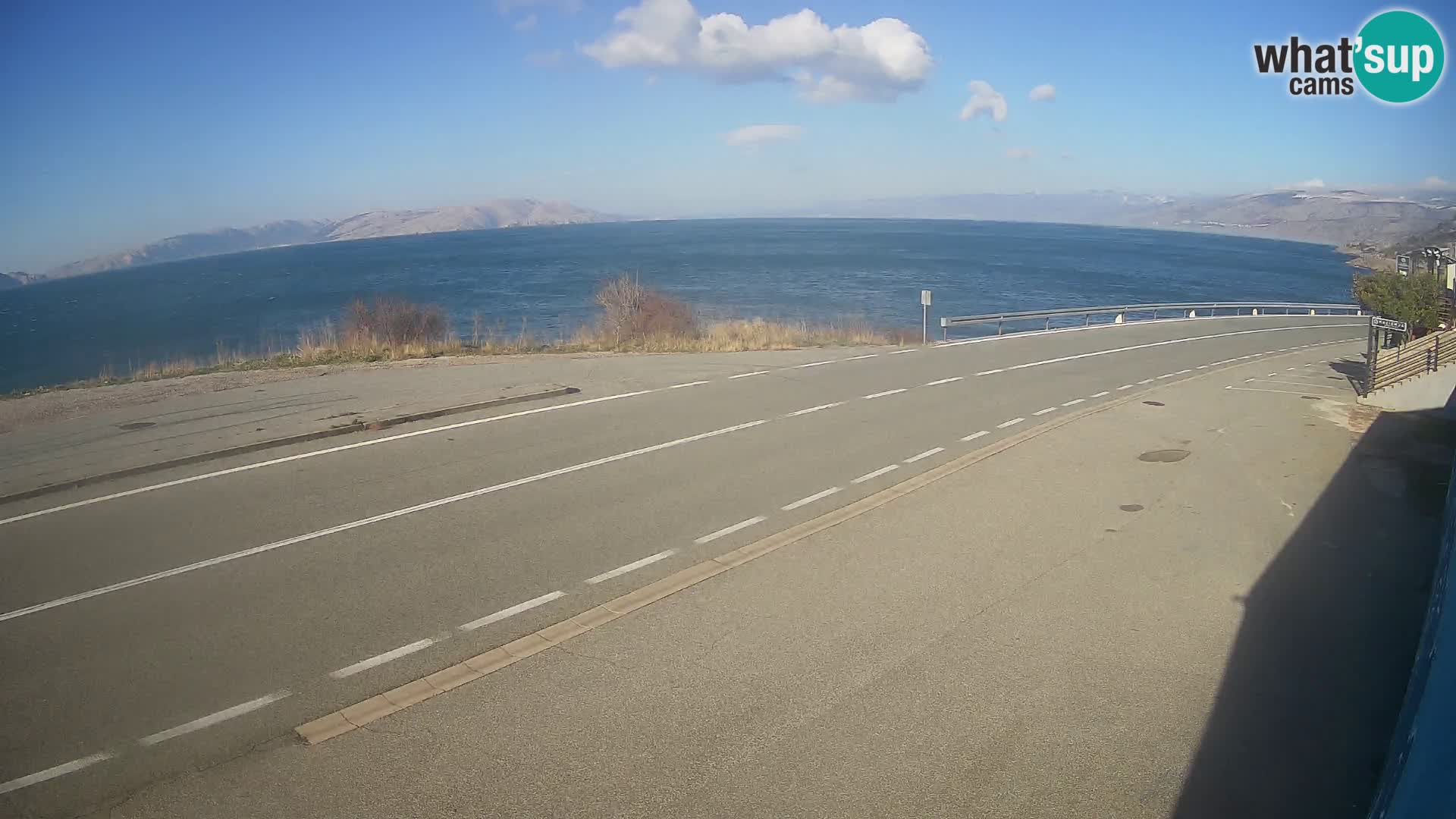 Webcam autoroute Adriatique D8 près de SENJ – vue sur l’île de KRK