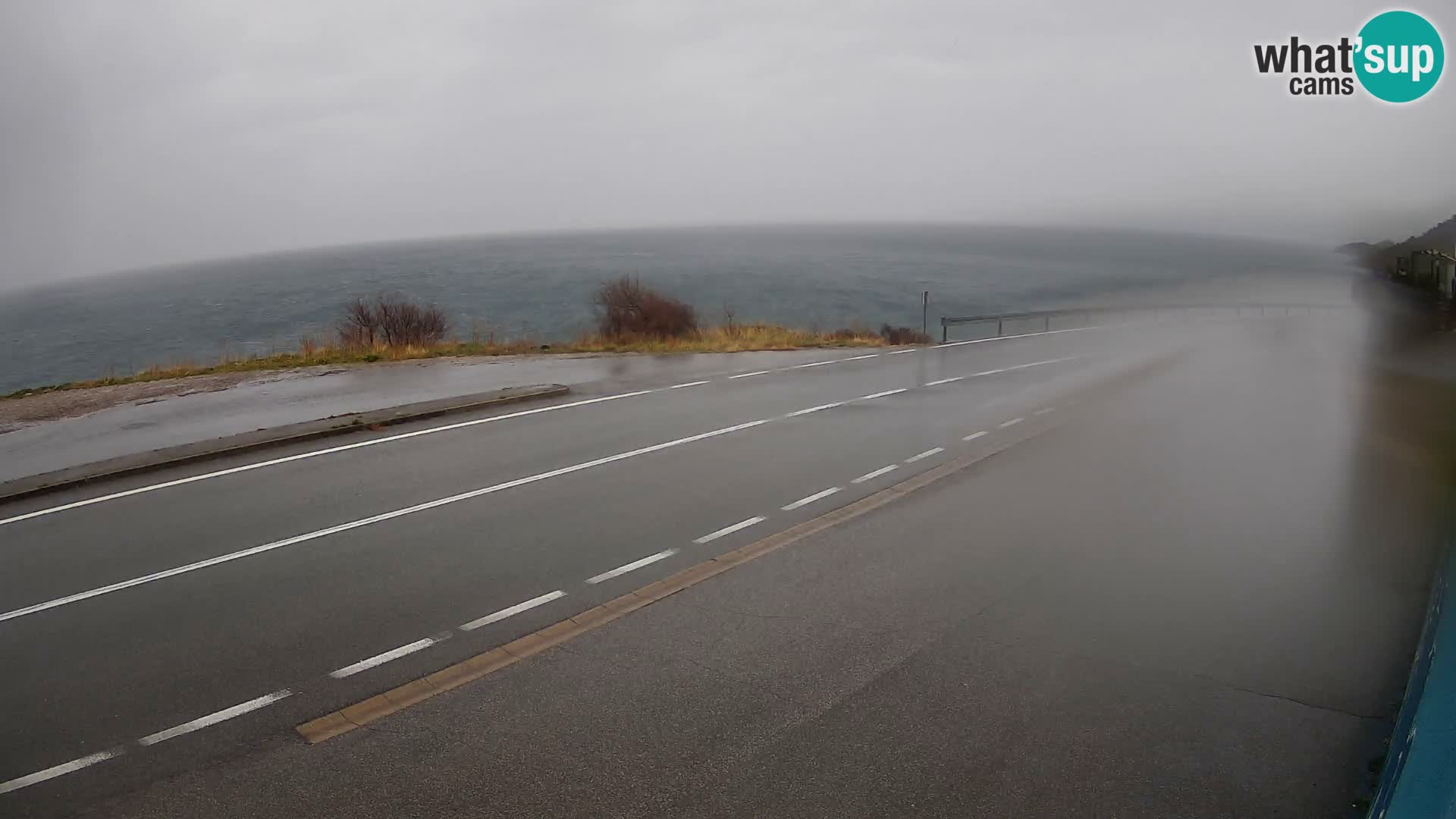 Webcam Adria-Autobahn D8 bei SENJ – Blick auf die Insel KRK