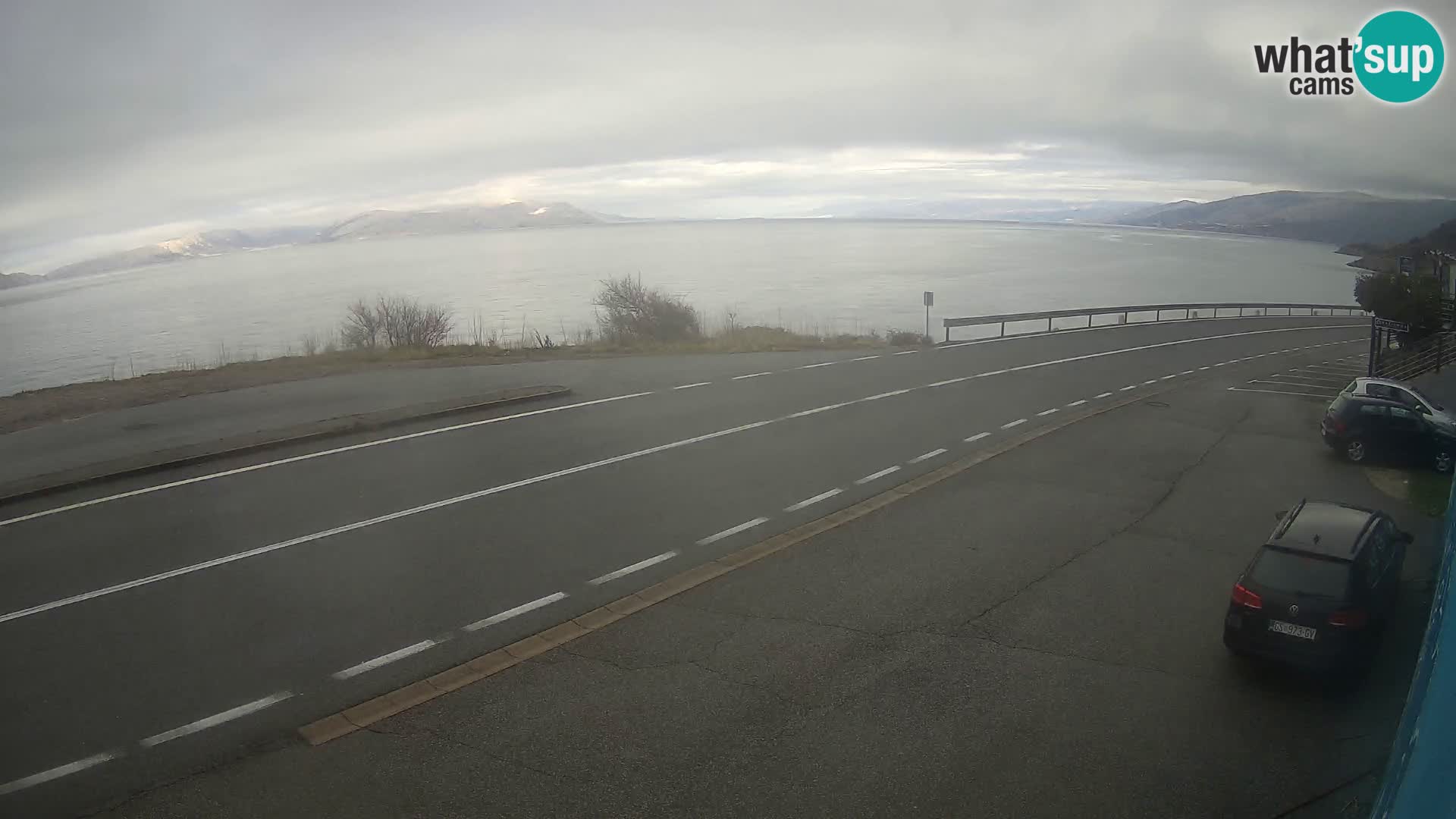 Webcam Adria-Autobahn D8 bei SENJ – Blick auf die Insel KRK