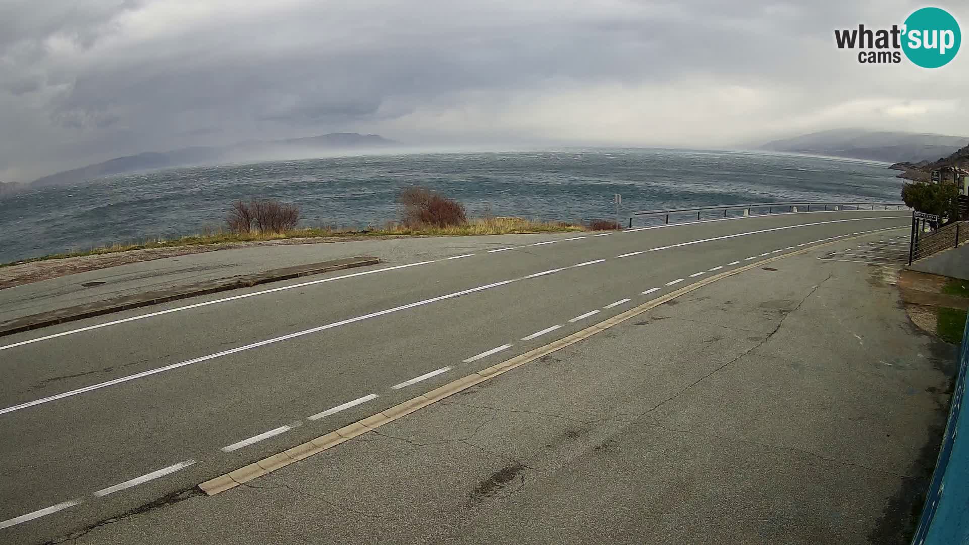 Webcam Adria-Autobahn D8 bei SENJ – Blick auf die Insel KRK