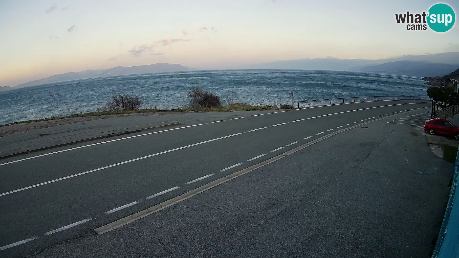 Webcam Adria-Autobahn D8 bei SENJ – Blick auf die Insel KRK