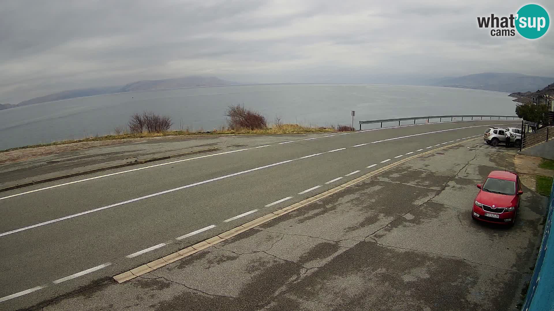 Webcam autopista adriática D8 cerca de SENJ – vista de la isla de KRK