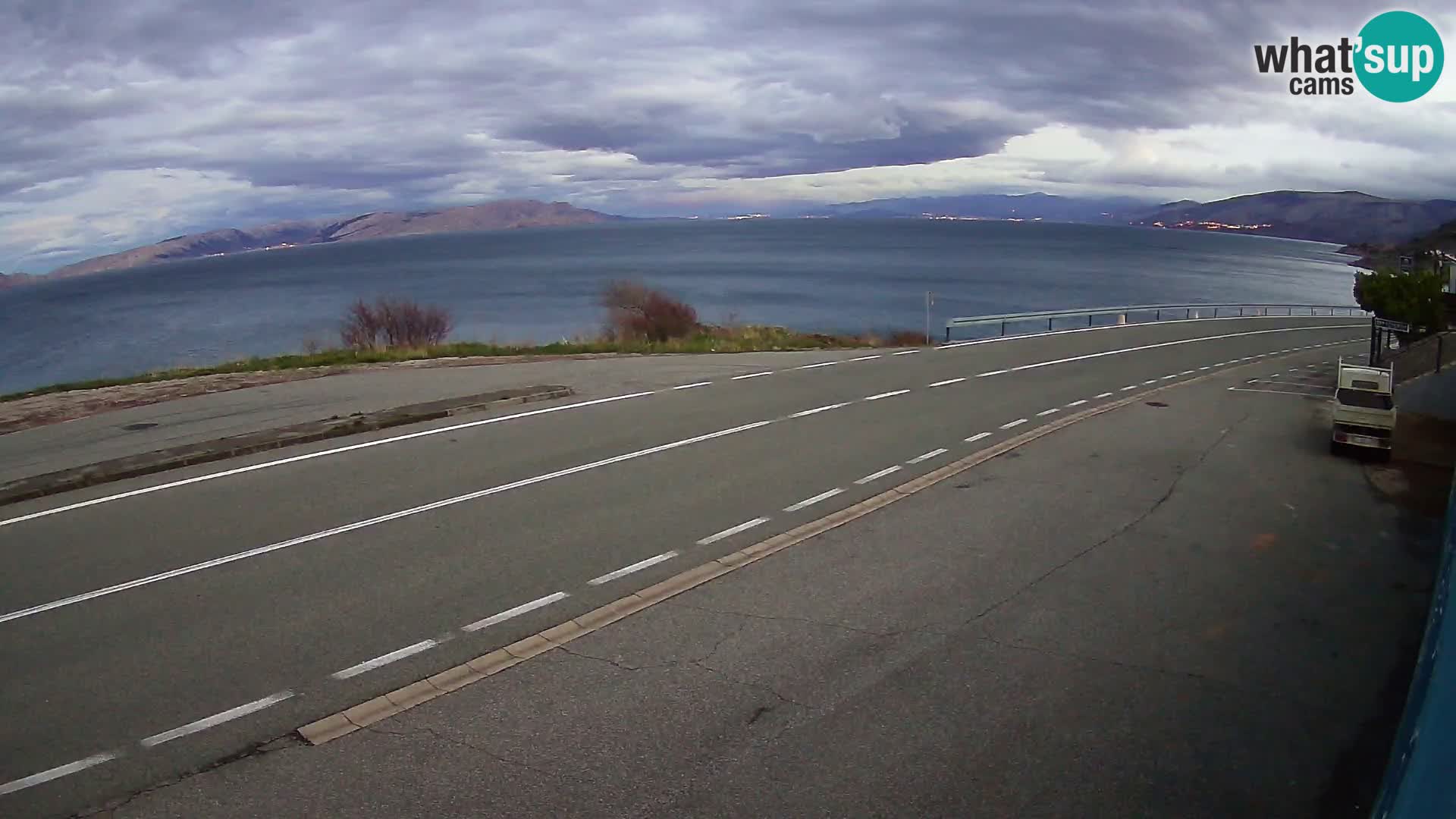 Webcam autoroute Adriatique D8 près de SENJ – vue sur l’île de KRK