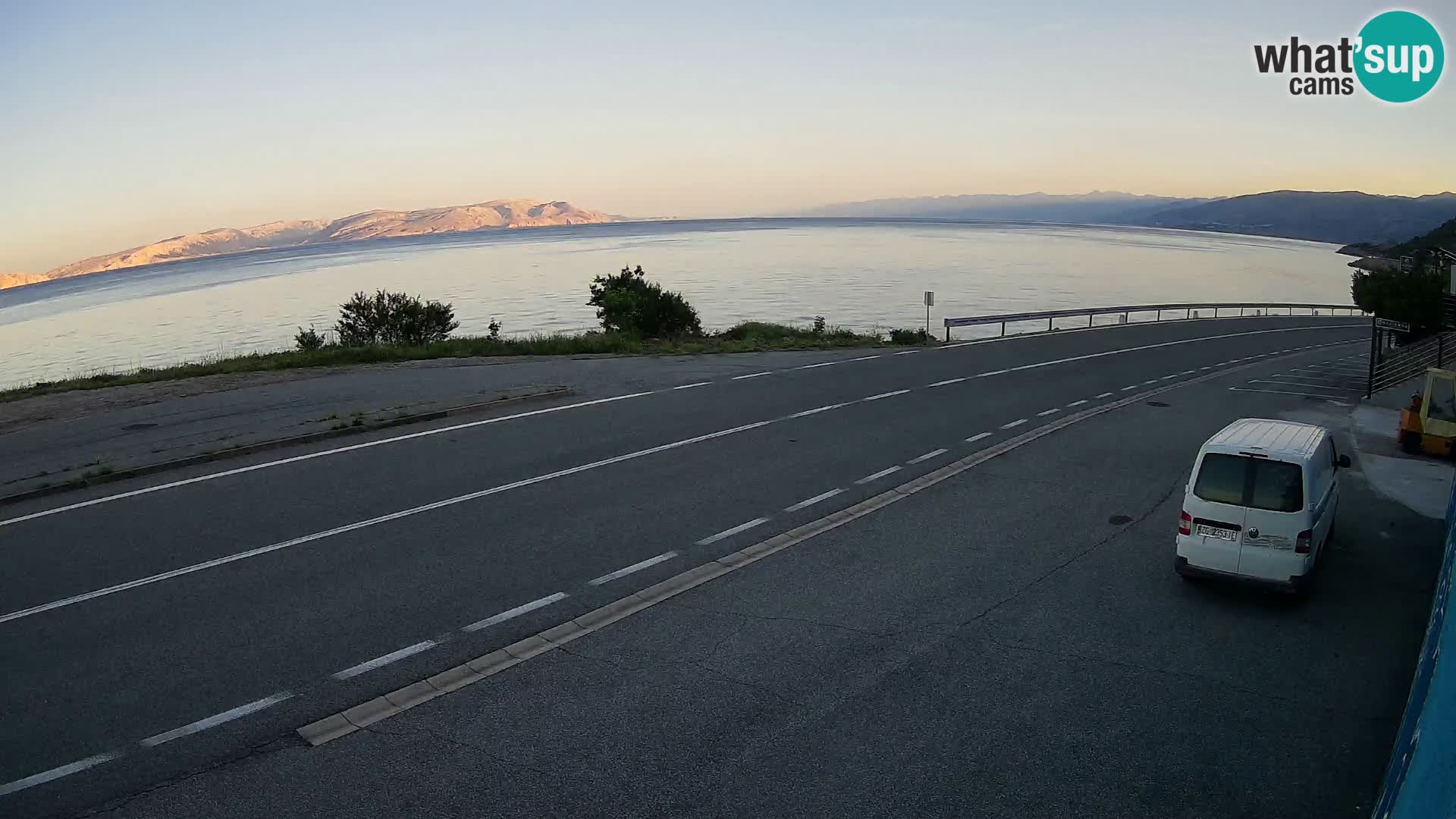 Web kamera Jadranska Magistrala kod SENJa – pogled na KRK
