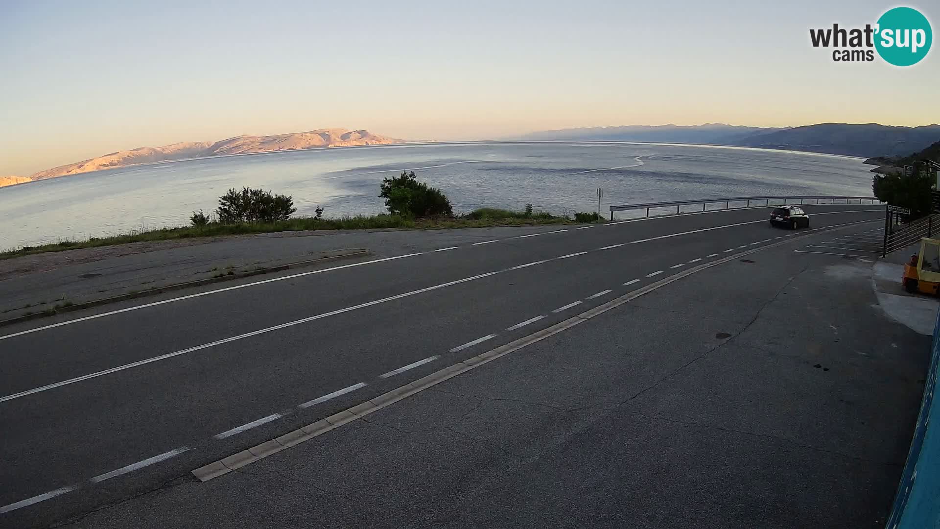 Webcam autoroute Adriatique D8 près de SENJ – vue sur l’île de KRK