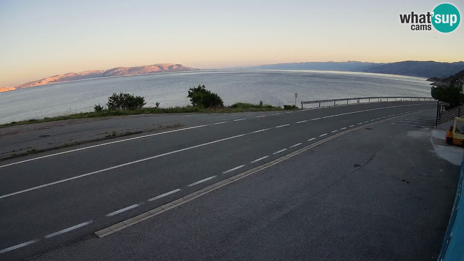 Webcam autoroute Adriatique D8 près de SENJ – vue sur l’île de KRK