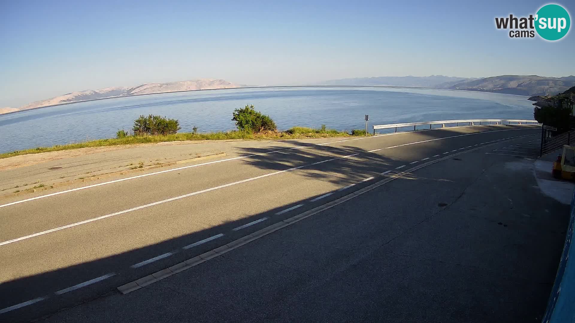 Webcam autopista adriática D8 cerca de SENJ – vista de la isla de KRK