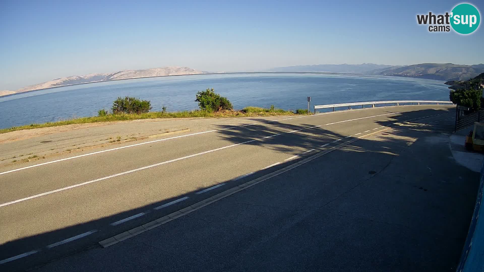 Webcam autopista adriática D8 cerca de SENJ – vista de la isla de KRK