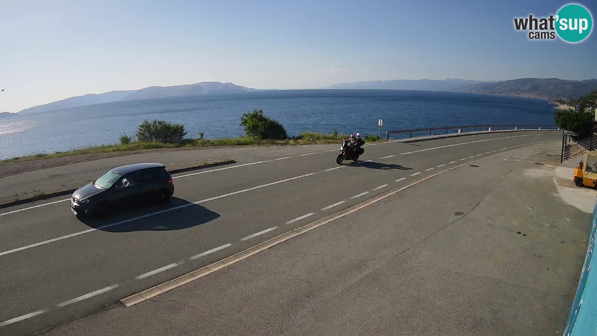 Webcam Adria-Autobahn D8 bei SENJ – Blick auf die Insel KRK