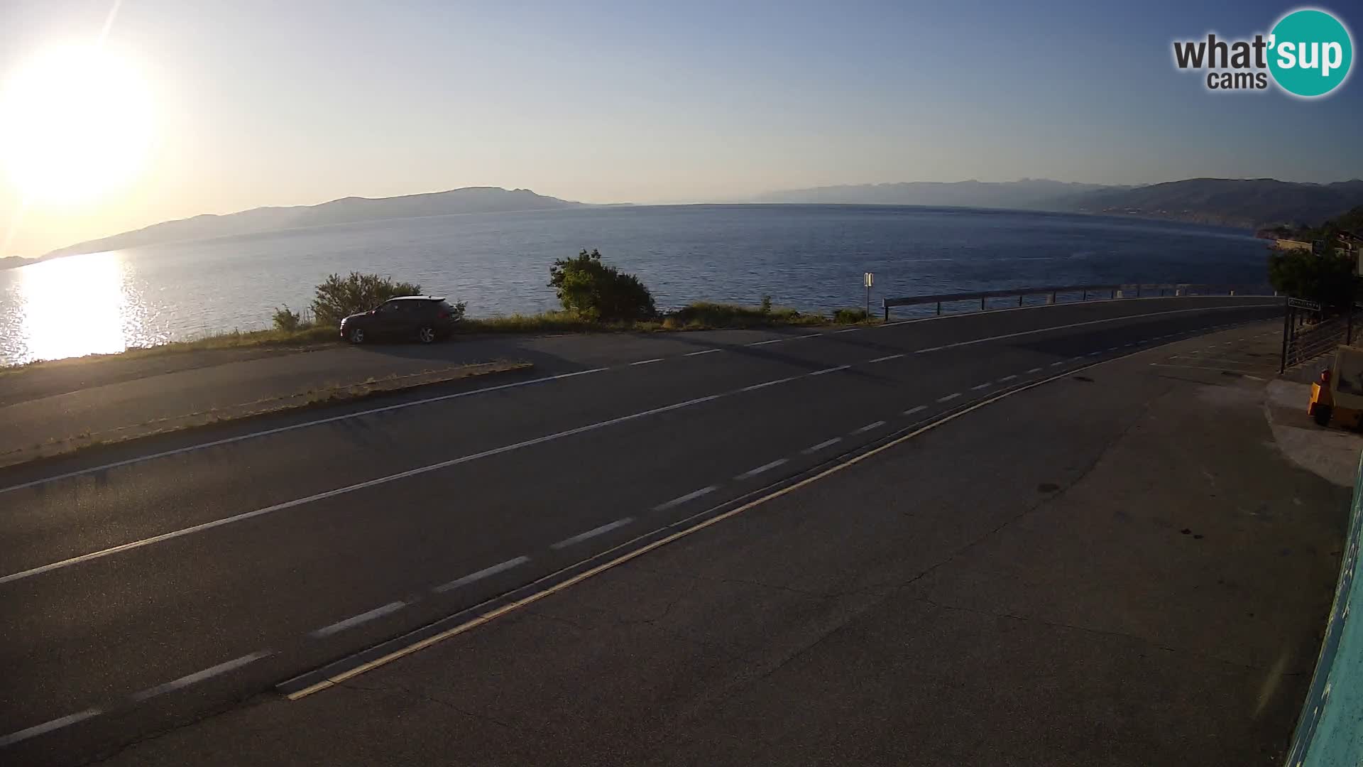 Webcam autopista adriática D8 cerca de SENJ – vista de la isla de KRK