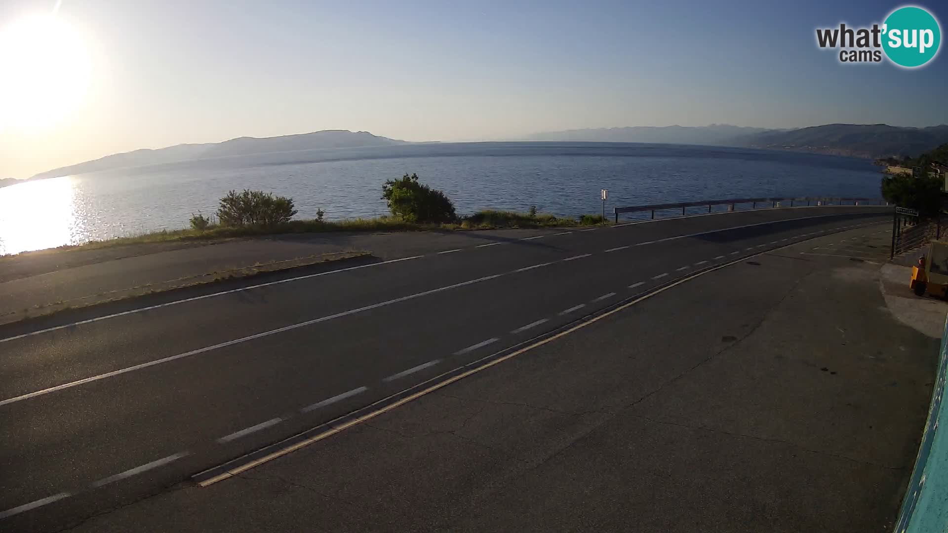 Web kamera Jadranska Magistrala kod SENJa – pogled na KRK