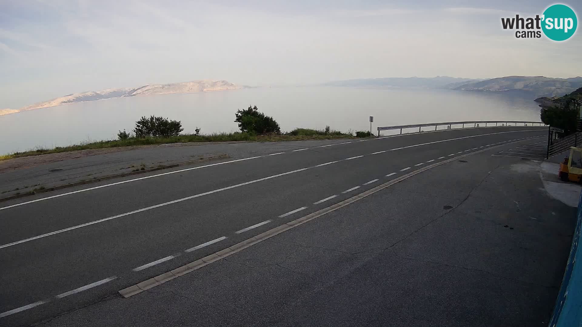 Webcam autopista adriática D8 cerca de SENJ – vista de la isla de KRK