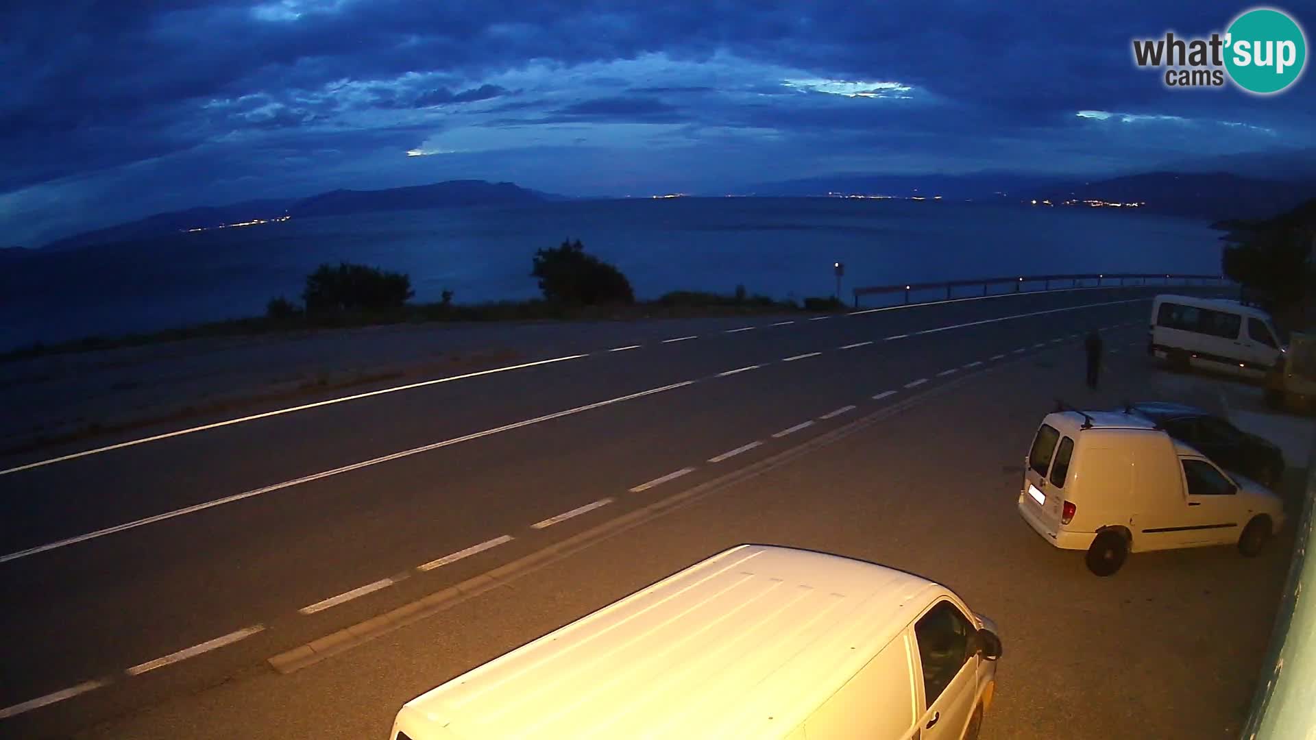Webcam Adria-Autobahn D8 bei SENJ – Blick auf die Insel KRK