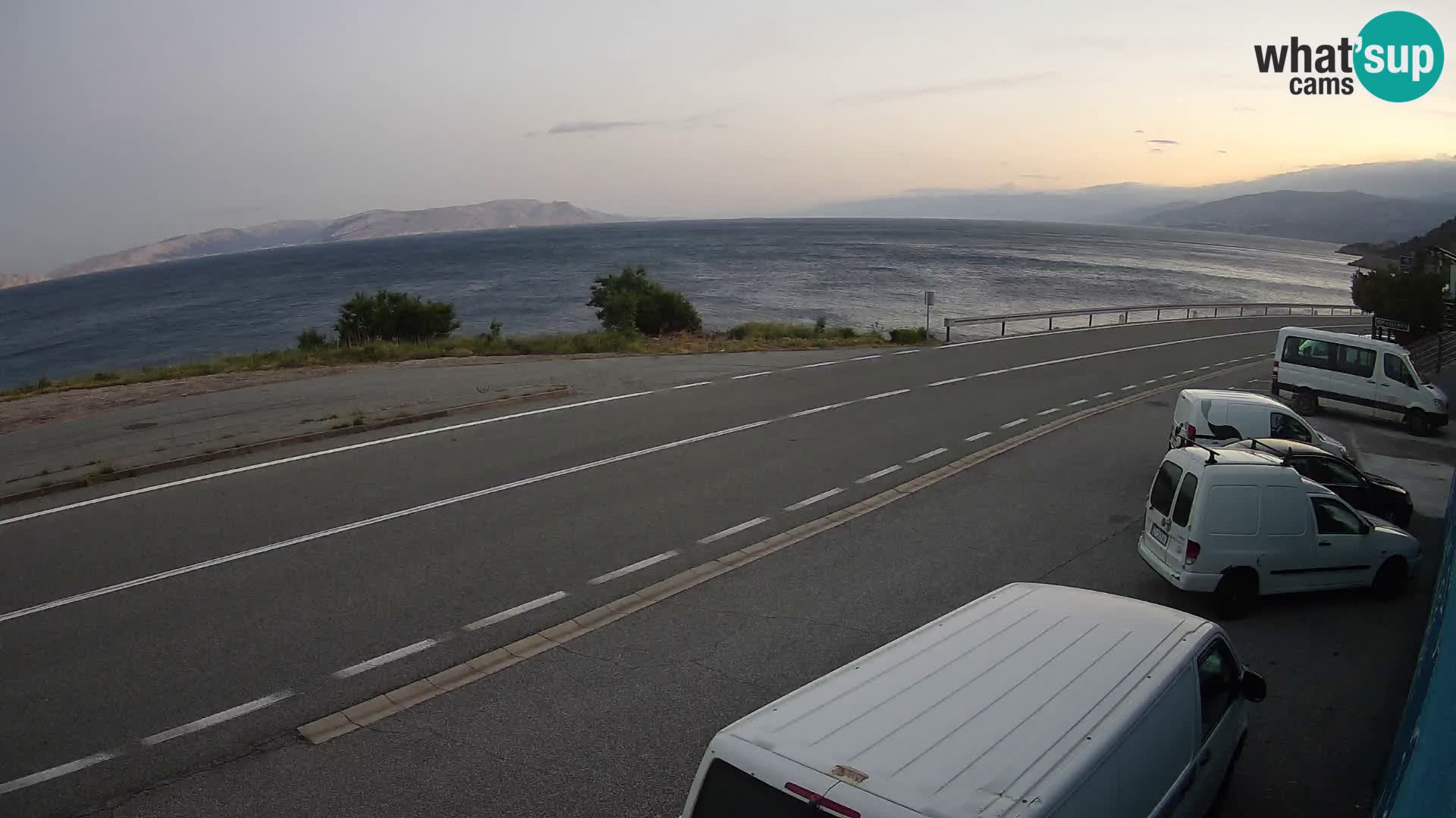 Webcam autopista adriática D8 cerca de SENJ – vista de la isla de KRK