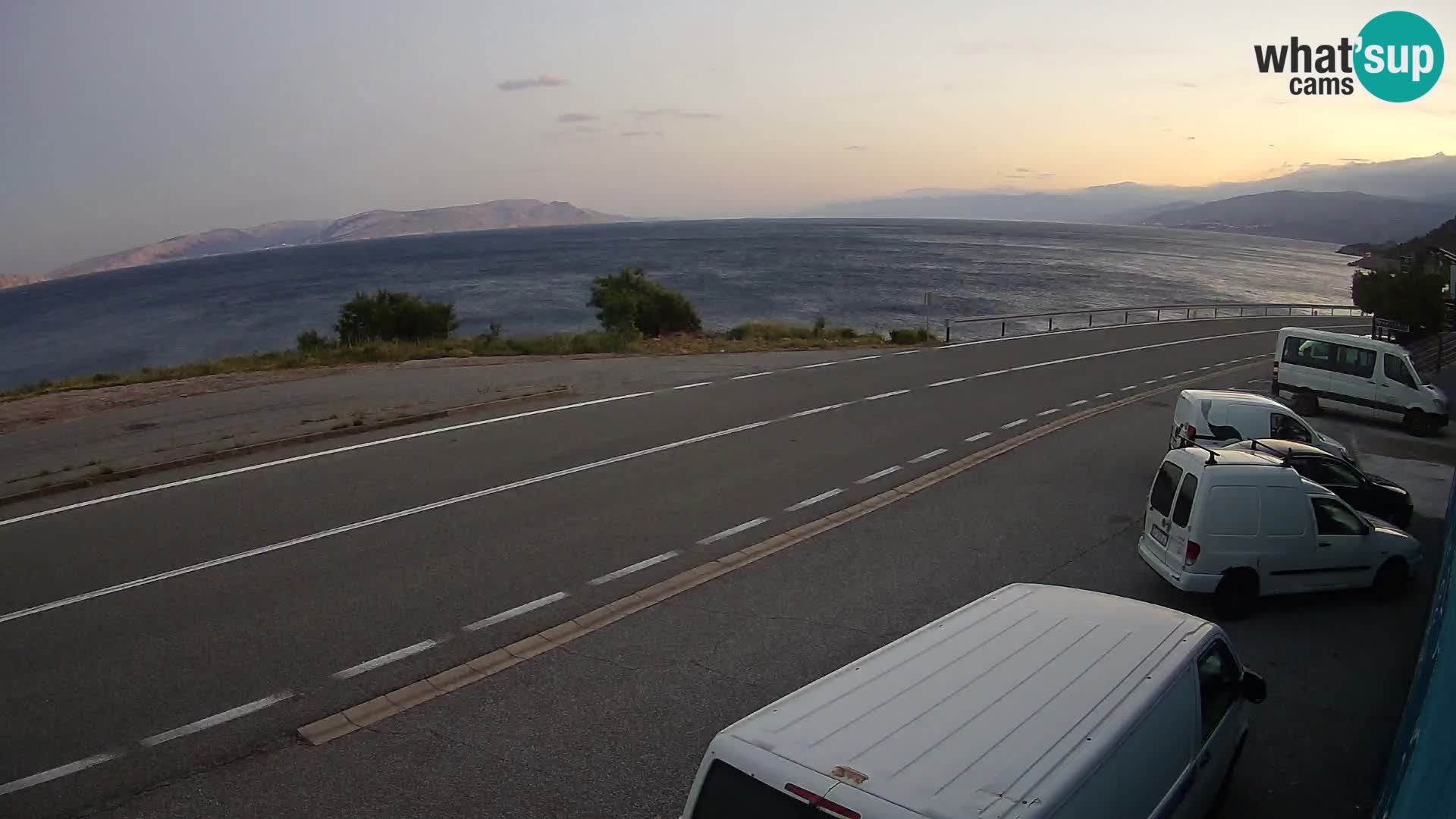 Webcam autopista adriática D8 cerca de SENJ – vista de la isla de KRK