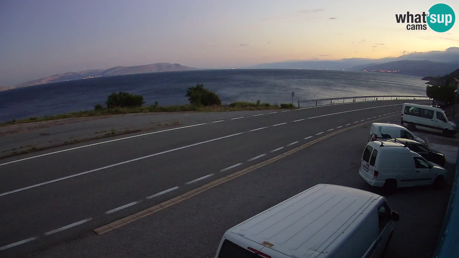 Webcam autopista adriática D8 cerca de SENJ – vista de la isla de KRK