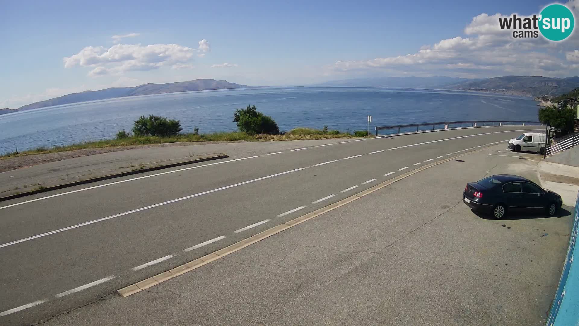 Webcam autopista adriática D8 cerca de SENJ – vista de la isla de KRK