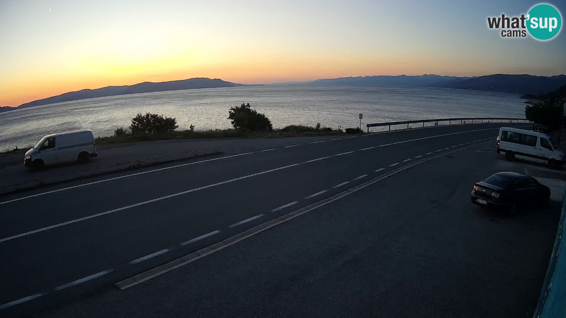 Webcam Adria-Autobahn D8 bei SENJ – Blick auf die Insel KRK