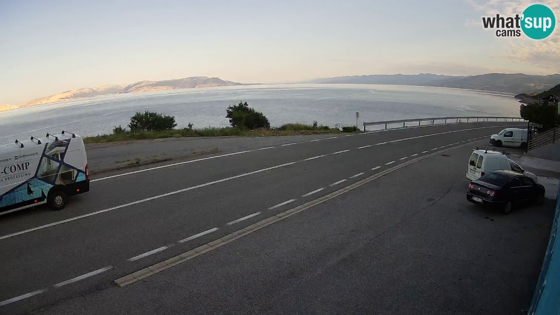 Webcam autopista adriática D8 cerca de SENJ – vista de la isla de KRK