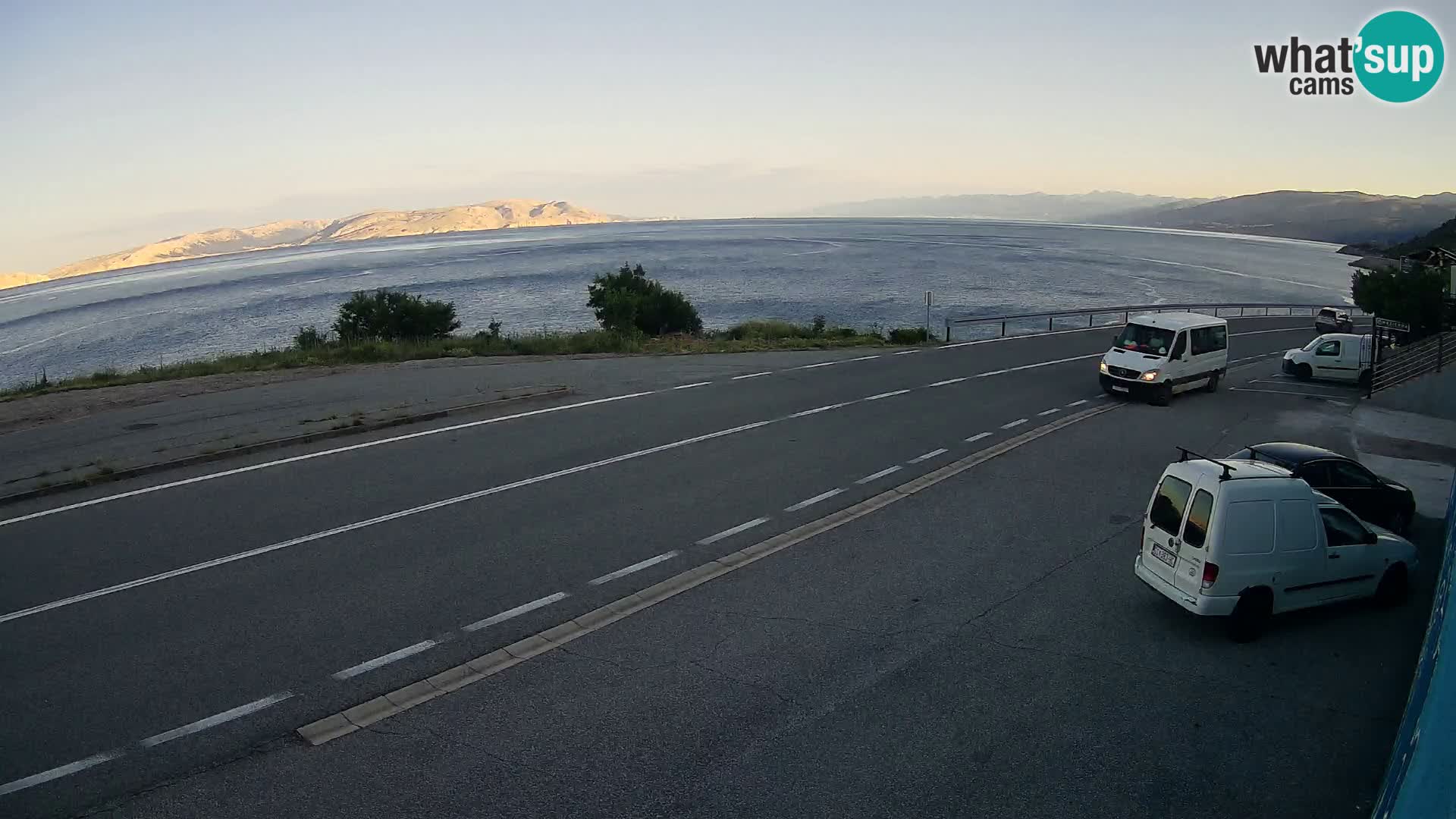 Webcam Adria-Autobahn D8 bei SENJ – Blick auf die Insel KRK