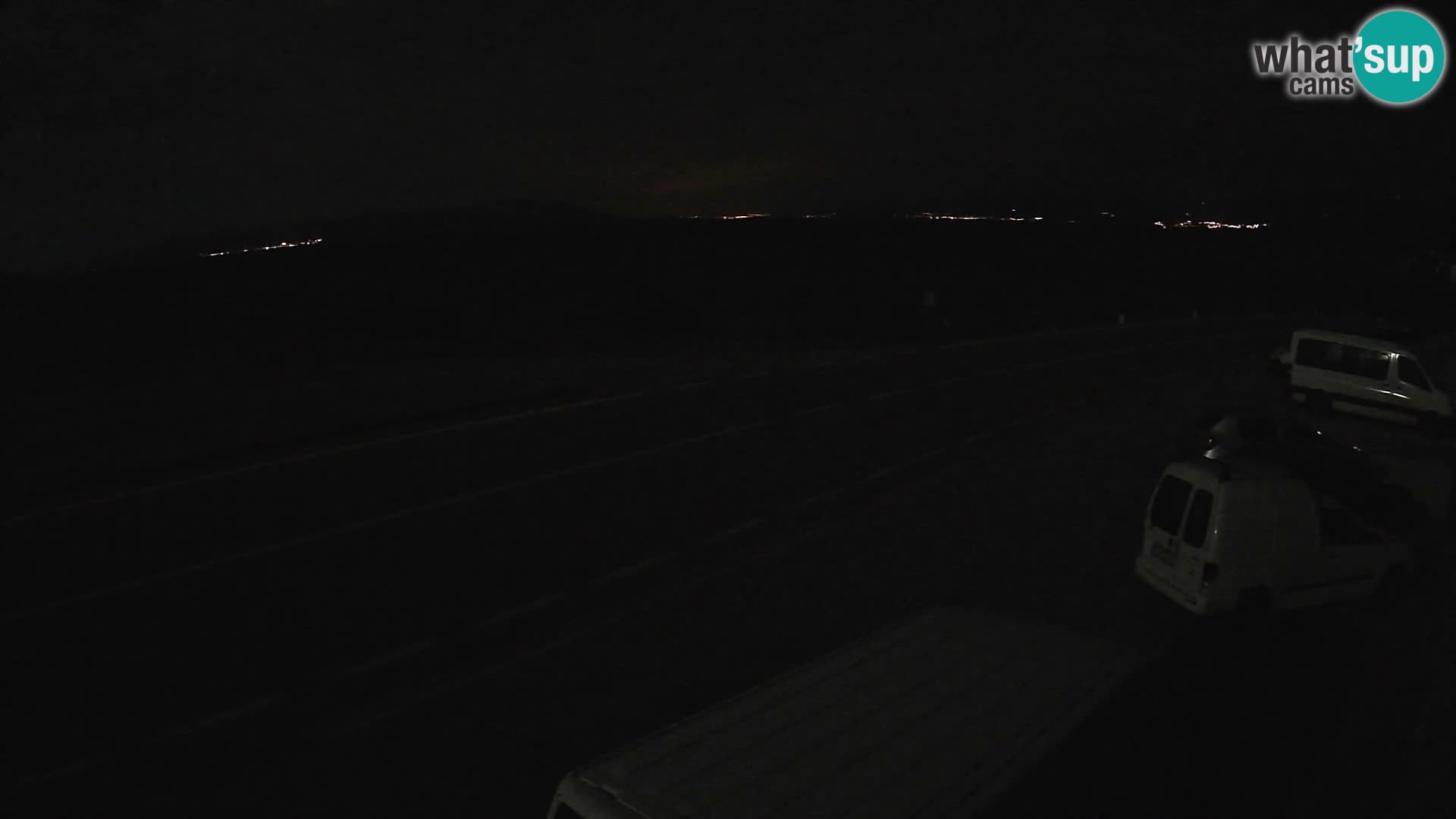 Webcam autopista adriática D8 cerca de SENJ – vista de la isla de KRK