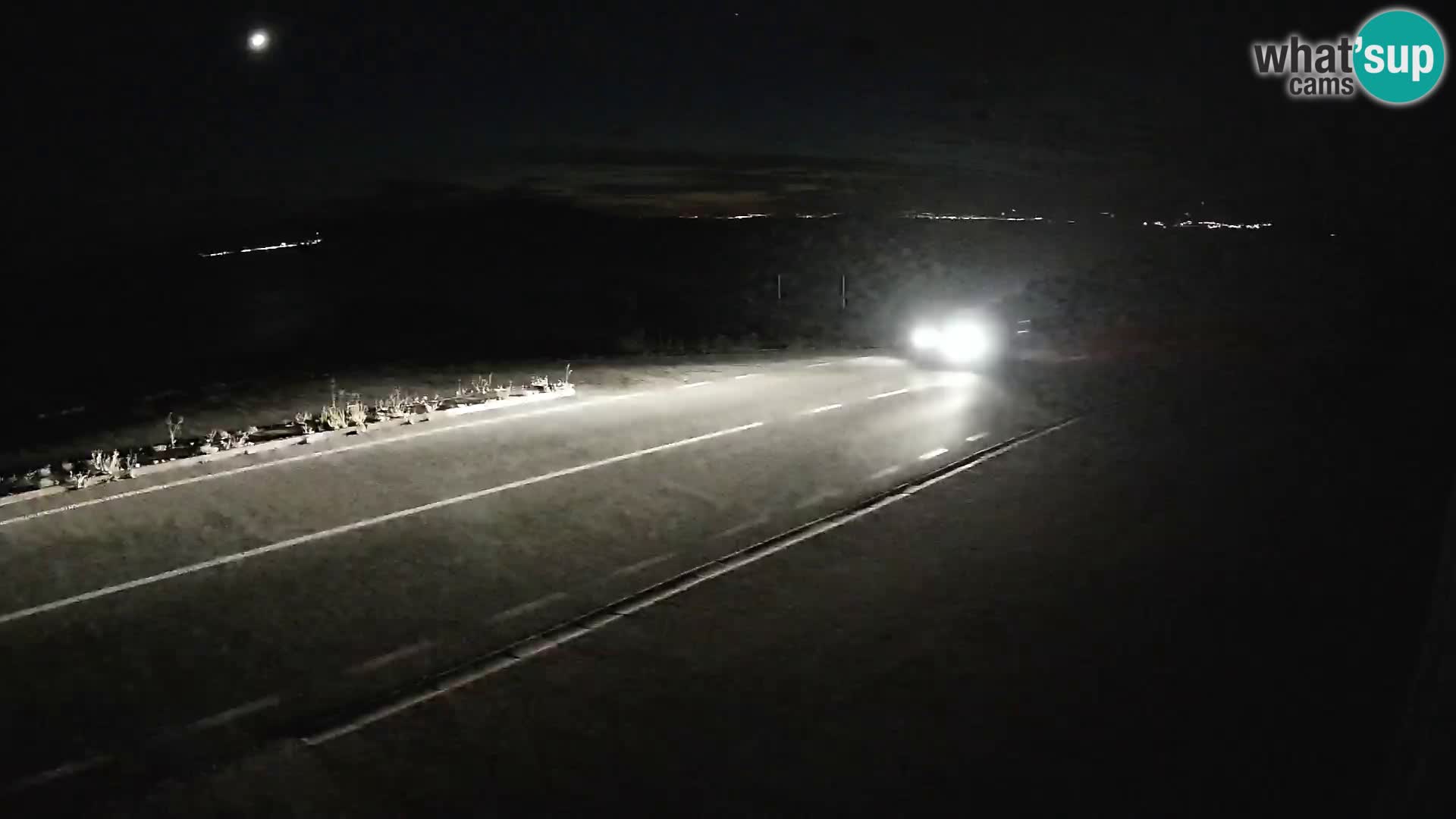 Web kamera Jadranska Magistrala kod SENJa – pogled na KRK