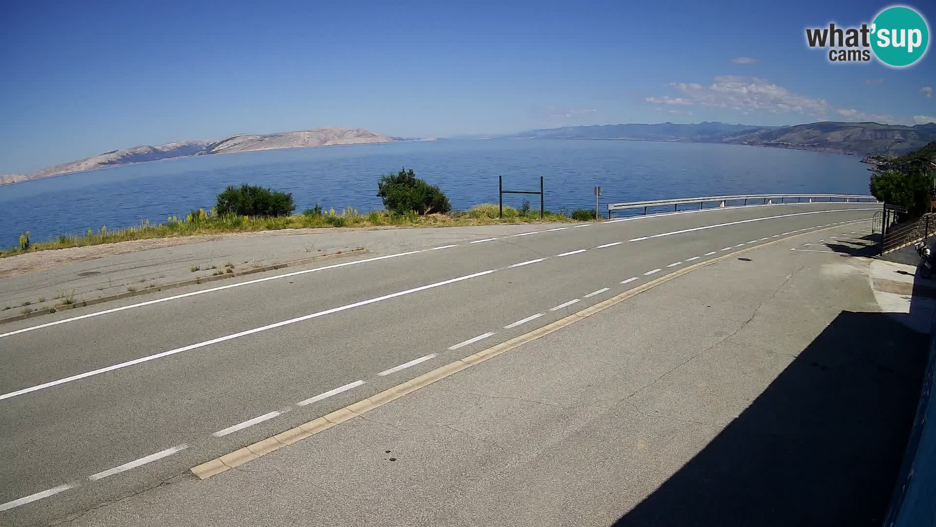 Webcam autopista adriática D8 cerca de SENJ – vista de la isla de KRK