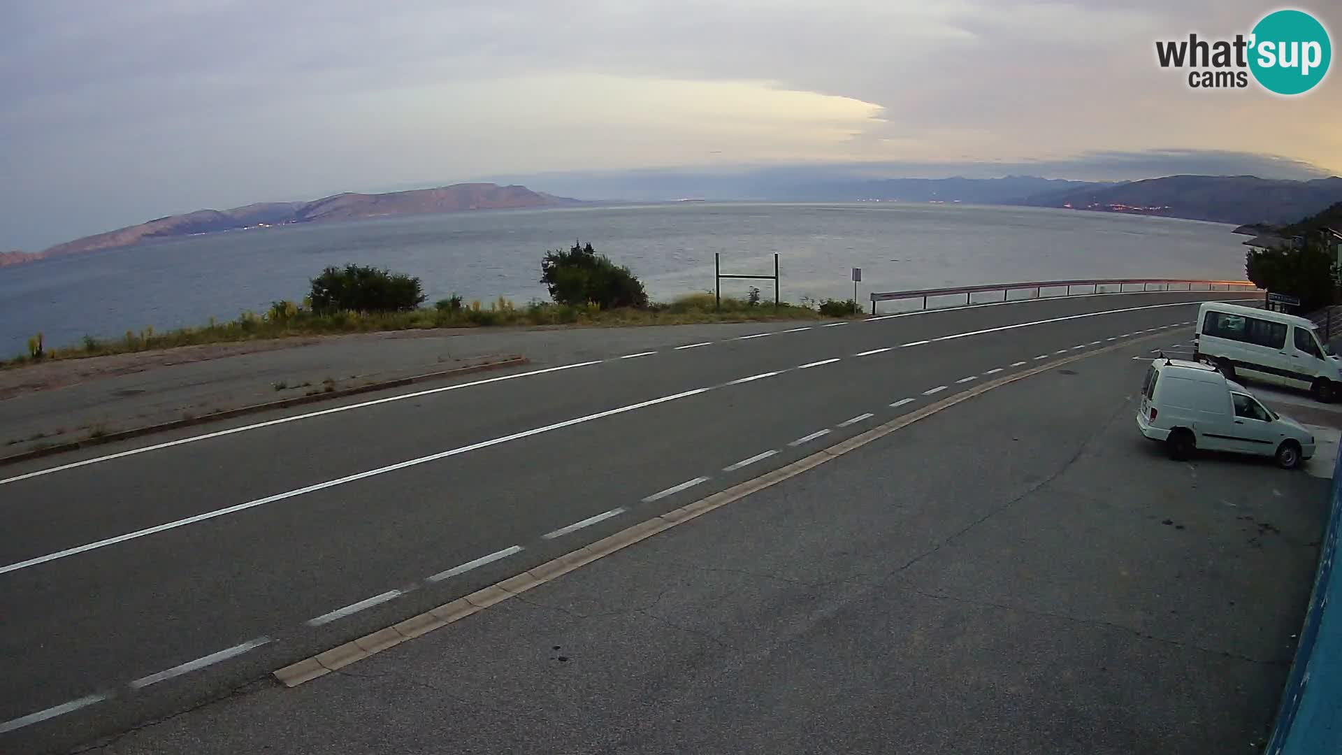 Webcam autopista adriática D8 cerca de SENJ – vista de la isla de KRK