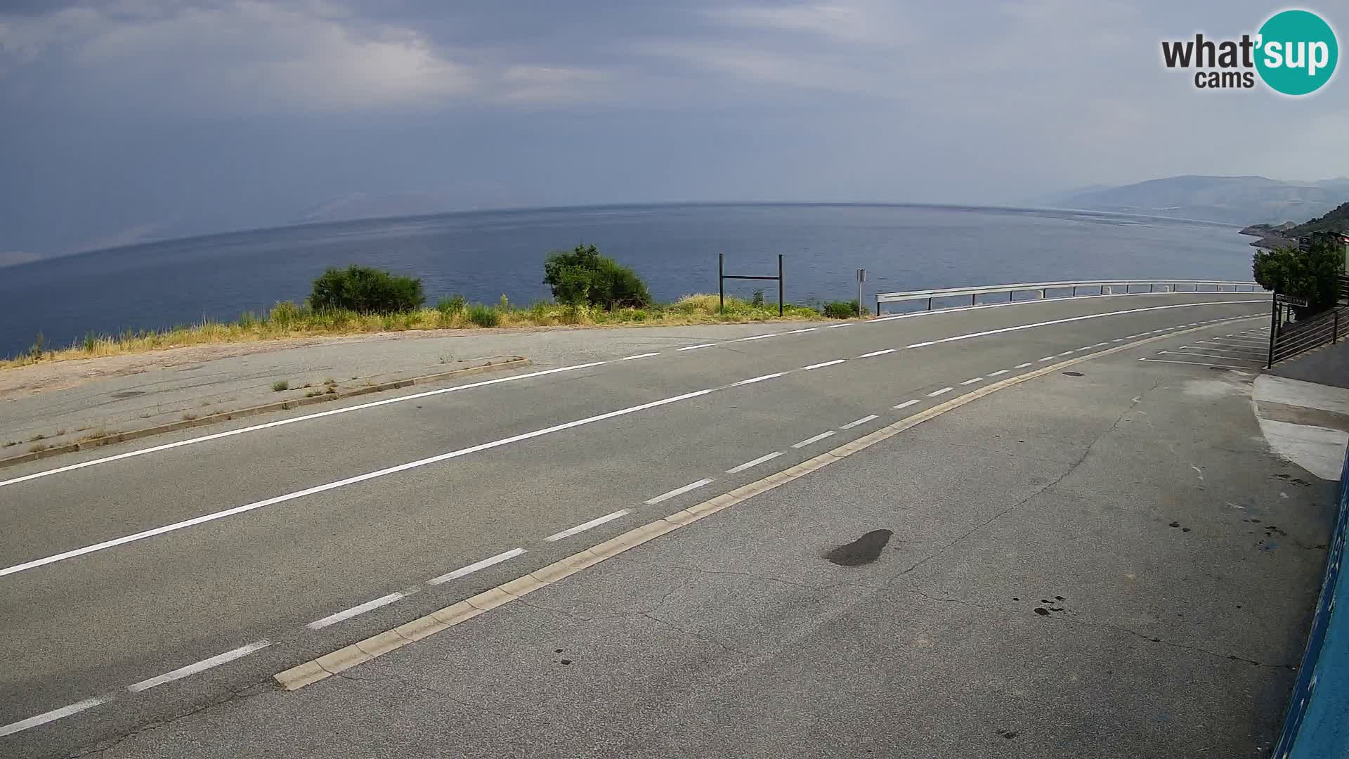Webcam autopista adriática D8 cerca de SENJ – vista de la isla de KRK