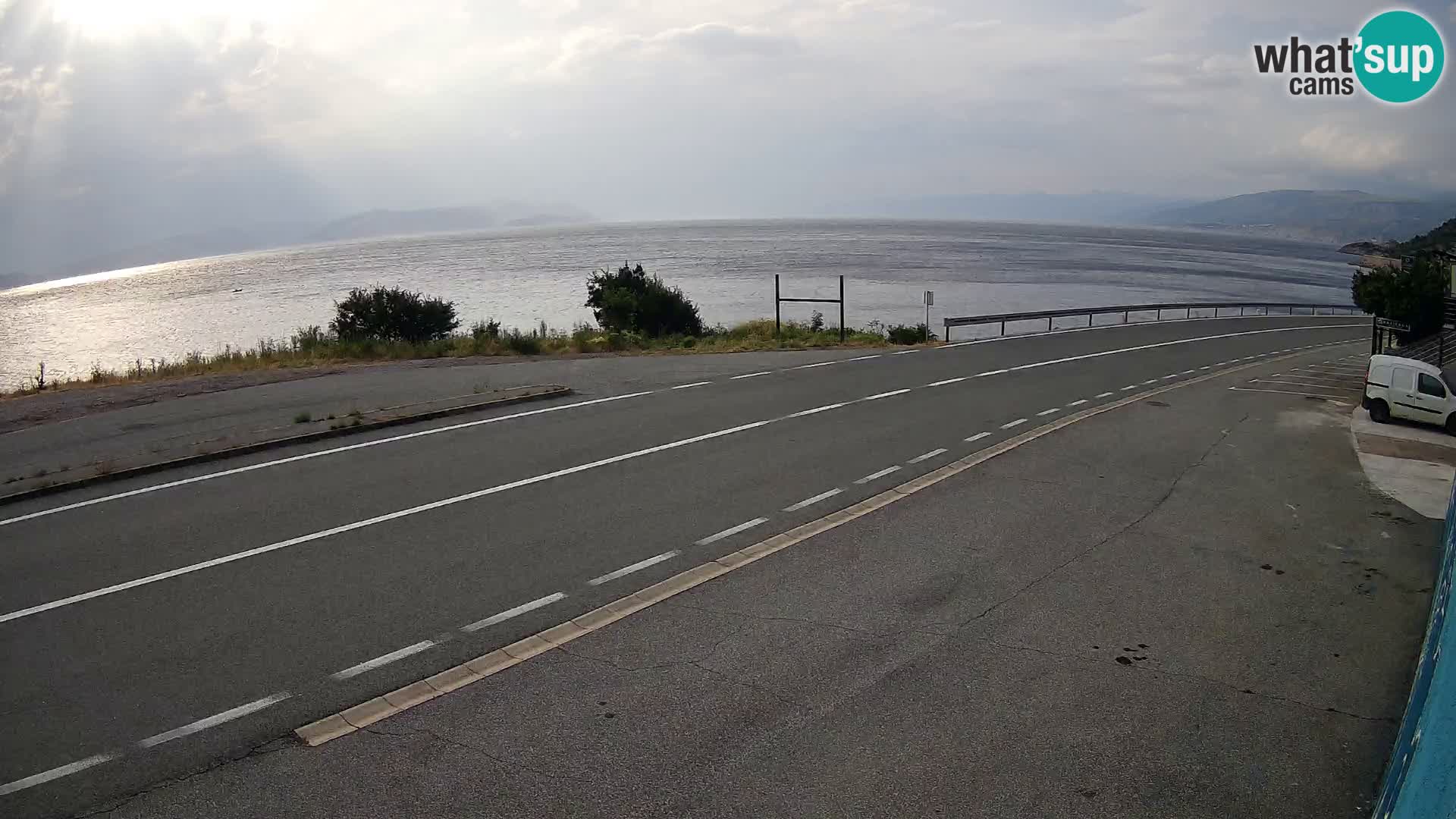 Web kamera Jadranska Magistrala kod SENJa – pogled na KRK