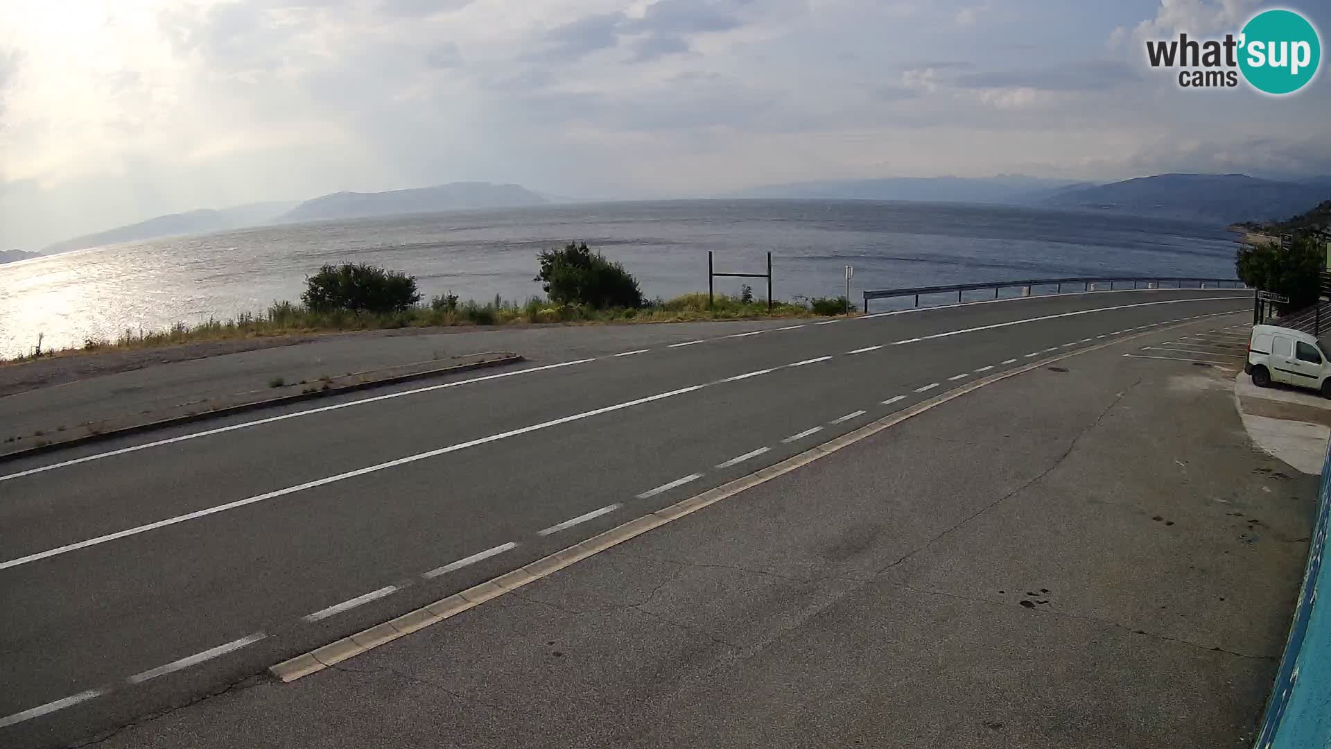 Web kamera Jadranska Magistrala kod SENJa – pogled na KRK