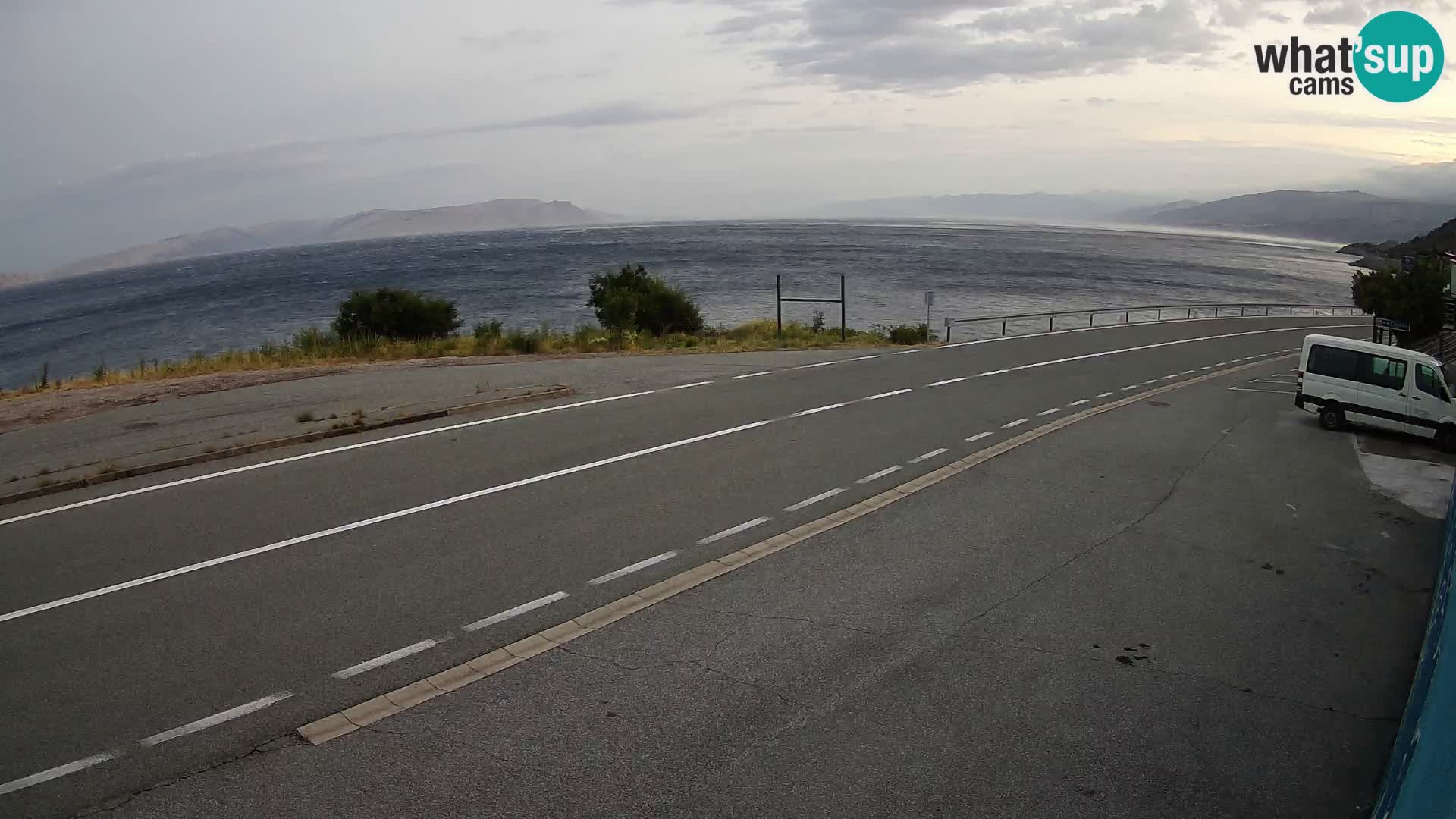 Webcam autopista adriática D8 cerca de SENJ – vista de la isla de KRK