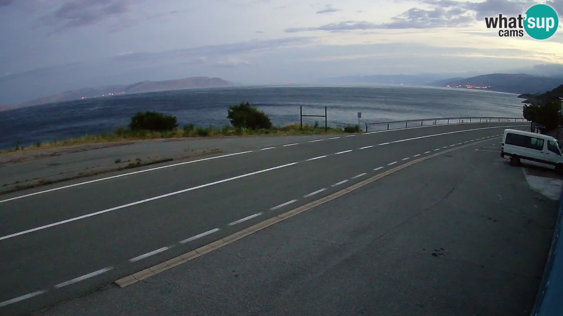 Webcam Adria-Autobahn D8 bei SENJ – Blick auf die Insel KRK