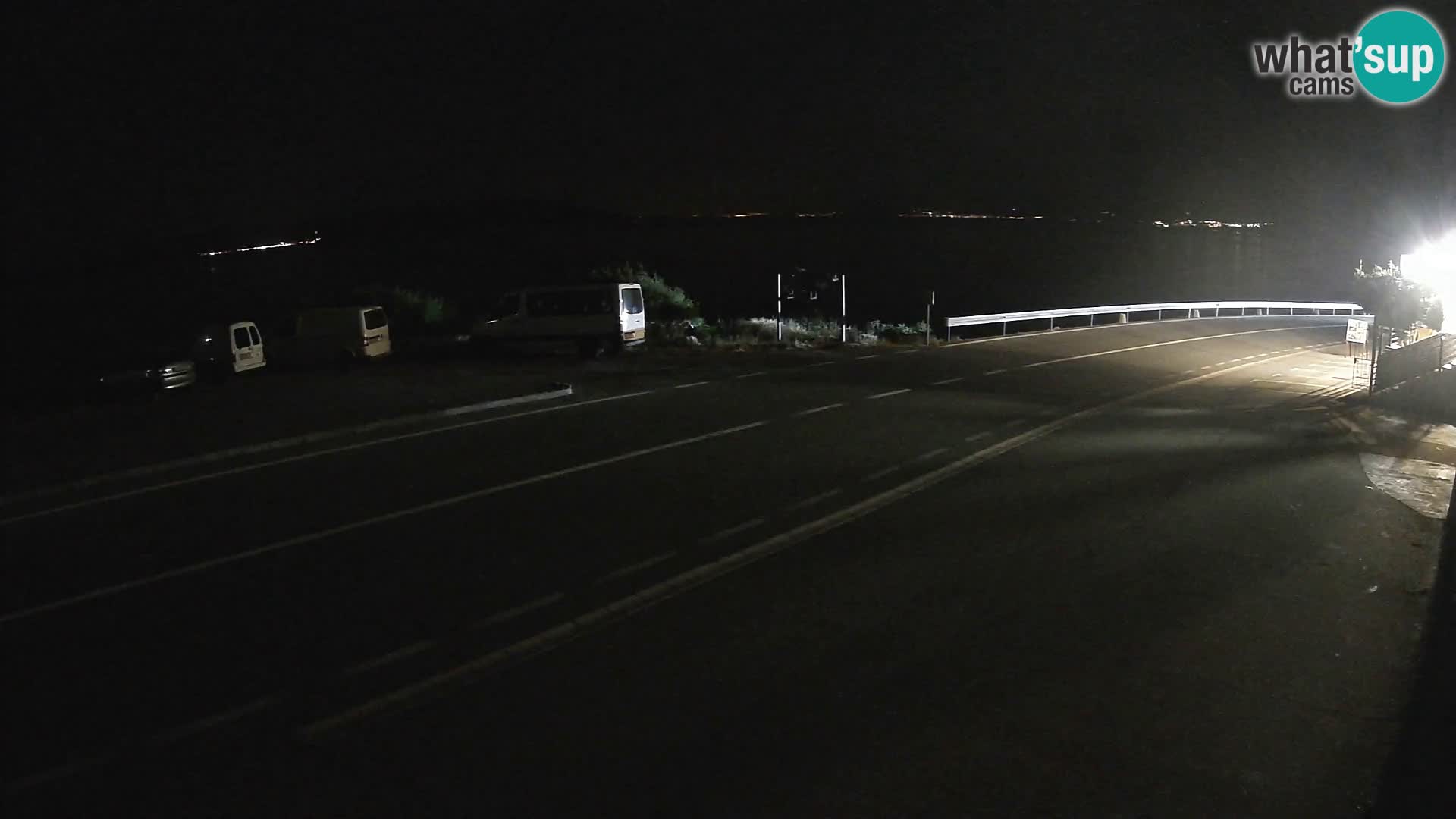 Webcam autopista adriática D8 cerca de SENJ – vista de la isla de KRK