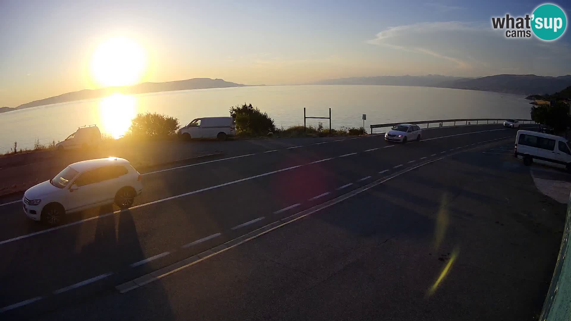 Webcam autopista adriática D8 cerca de SENJ – vista de la isla de KRK