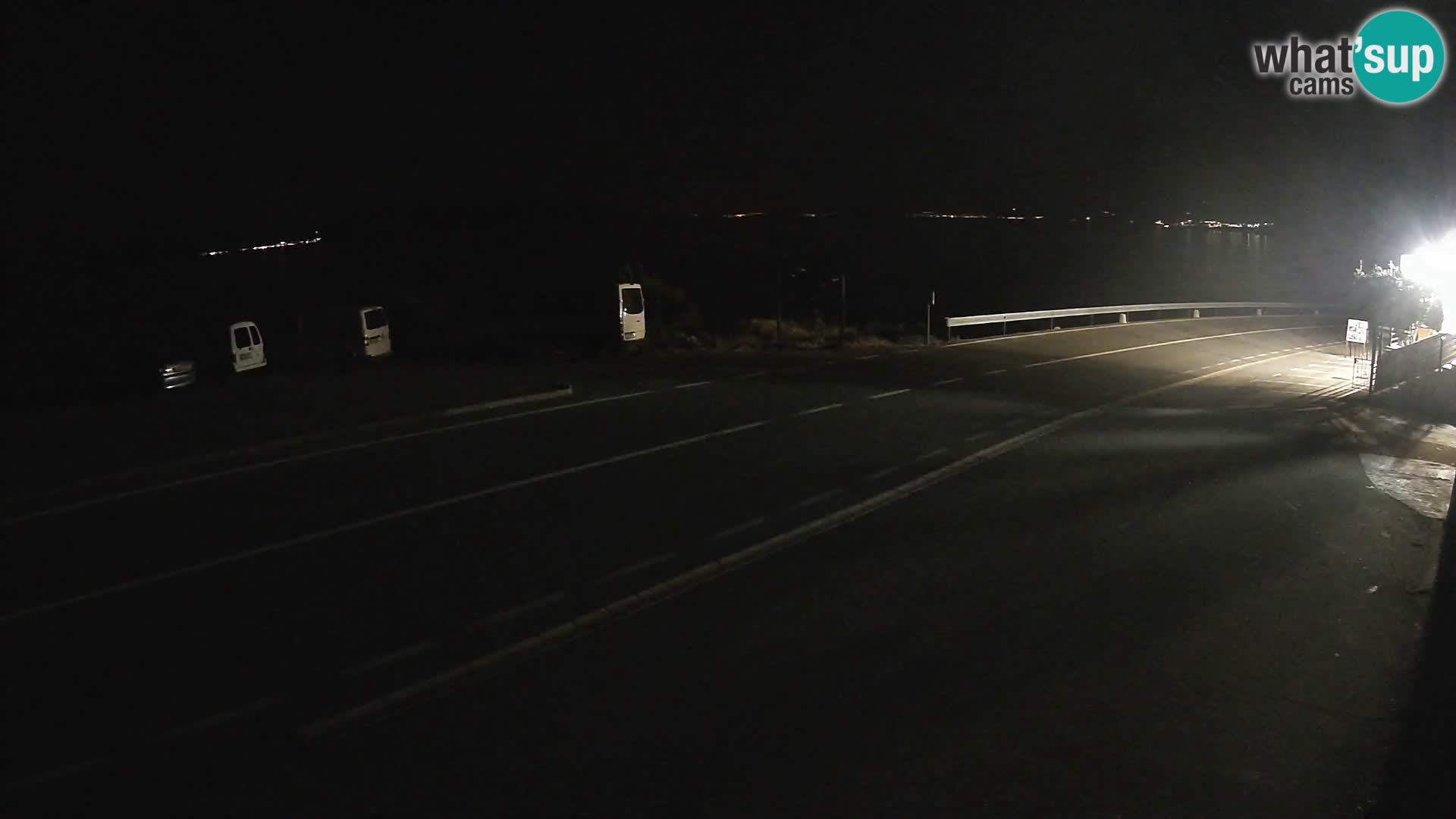 Webcam autopista adriática D8 cerca de SENJ – vista de la isla de KRK