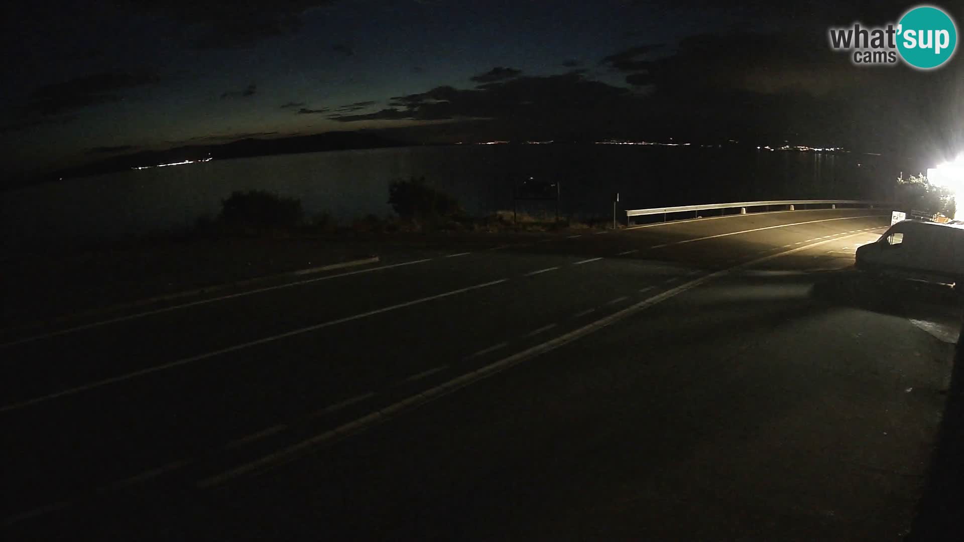 Webcam Adria-Autobahn D8 bei SENJ – Blick auf die Insel KRK
