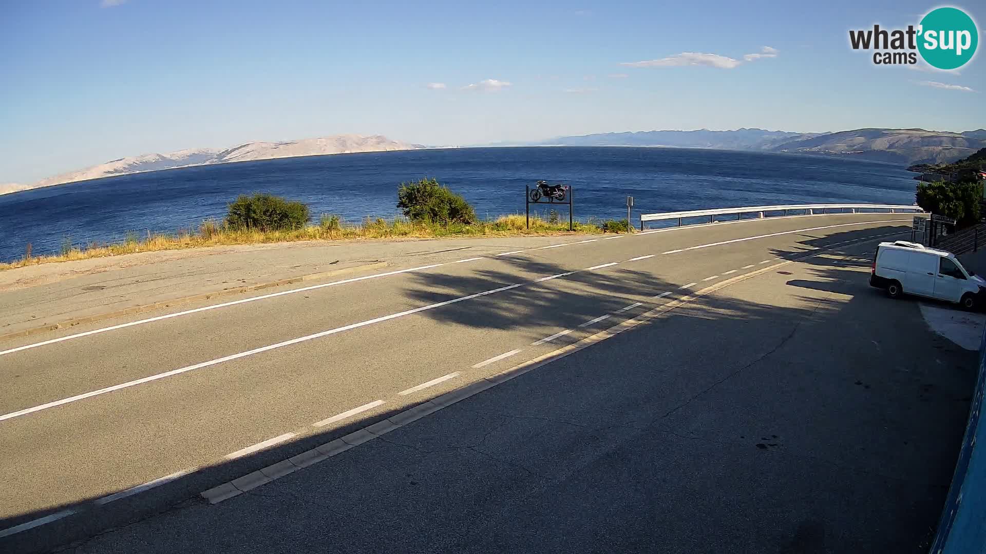 Webcam autopista adriática D8 cerca de SENJ – vista de la isla de KRK