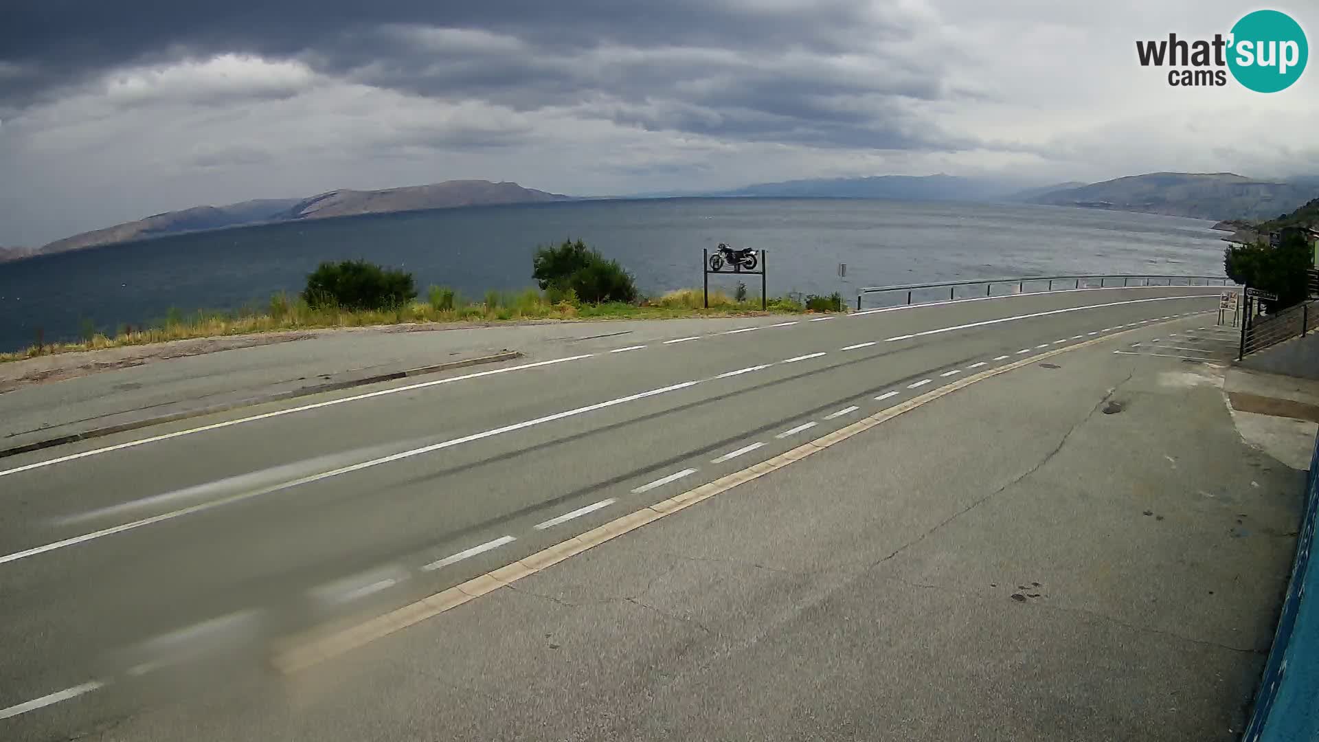 Webcam Adria-Autobahn D8 bei SENJ – Blick auf die Insel KRK