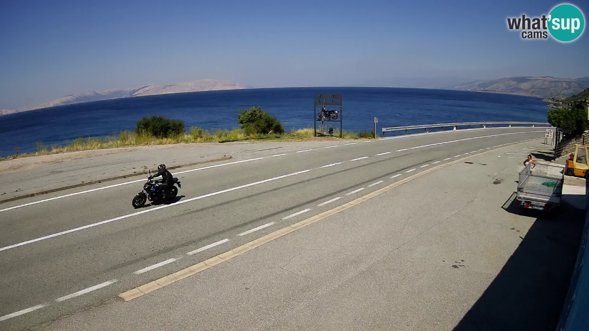 Webcam autopista adriática D8 cerca de SENJ – vista de la isla de KRK