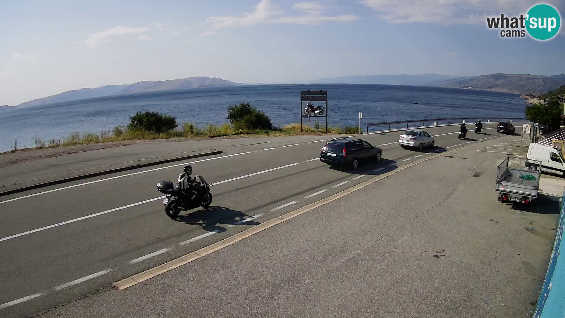 Webcam Adria-Autobahn D8 bei SENJ – Blick auf die Insel KRK