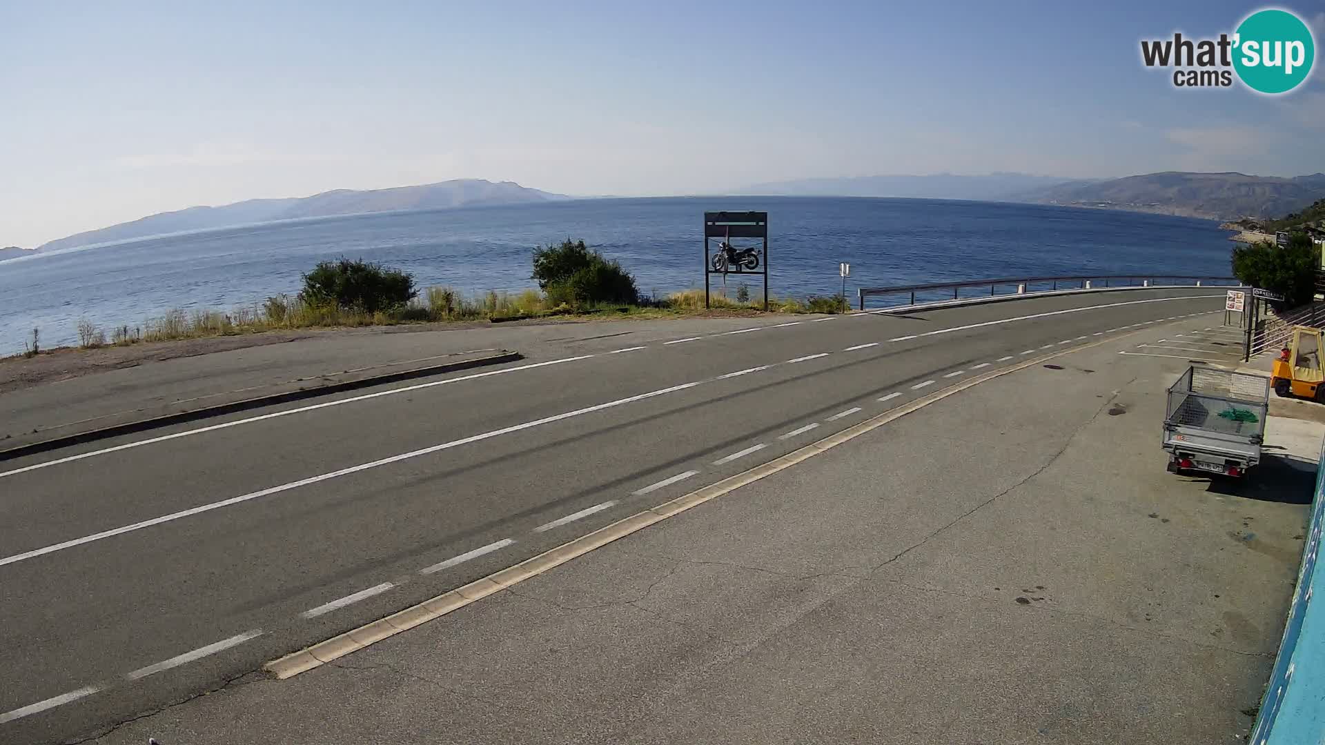 Webcam Adria-Autobahn D8 bei SENJ – Blick auf die Insel KRK