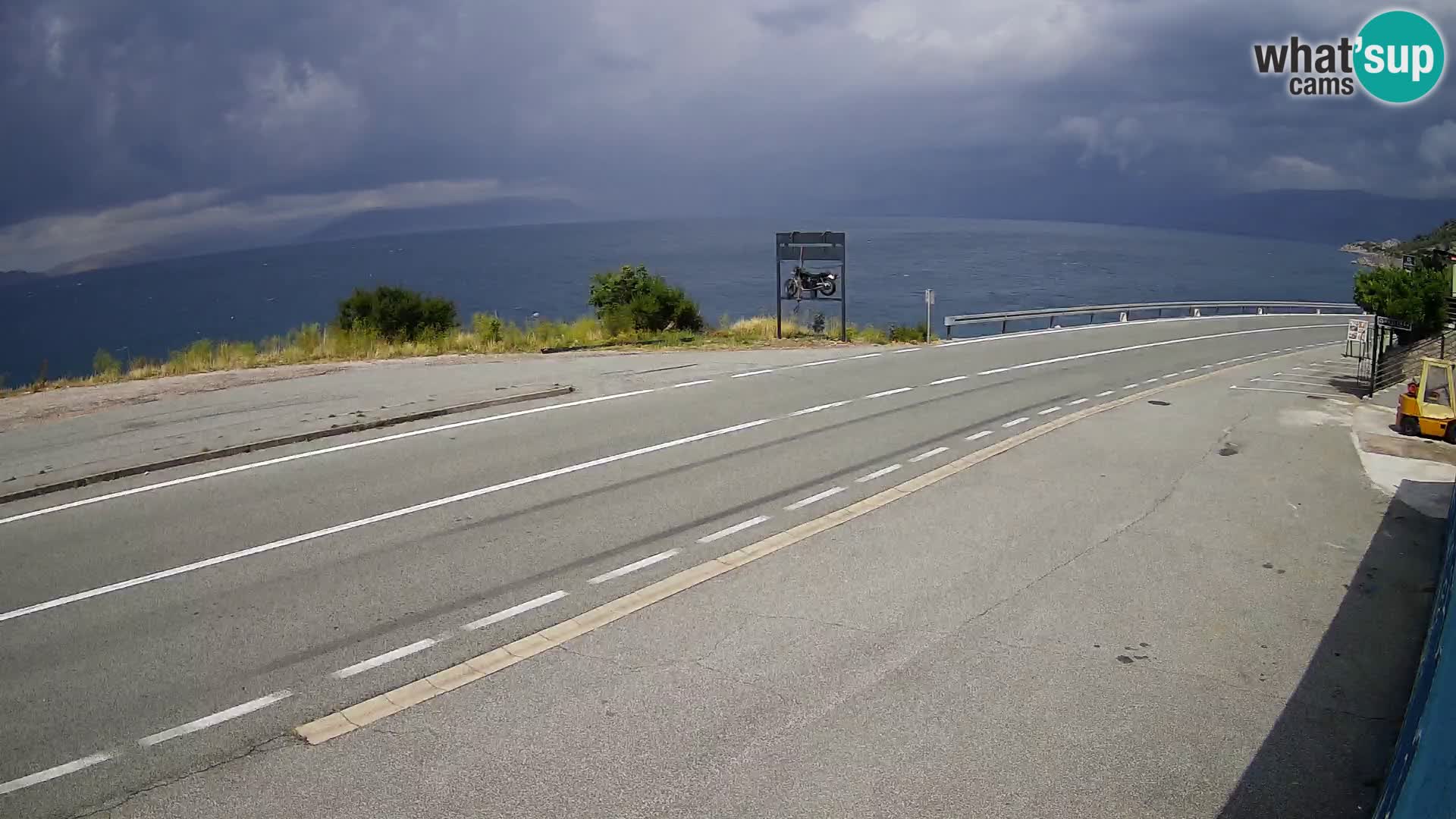 Webcam autoroute Adriatique D8 près de SENJ – vue sur l’île de KRK