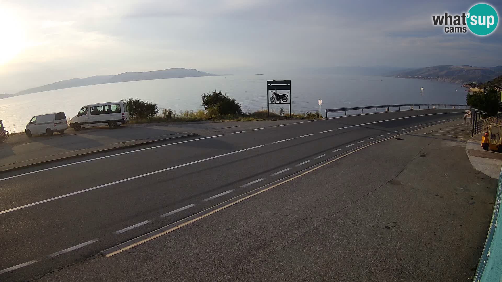 Web kamera Jadranska Magistrala kod SENJa – pogled na KRK
